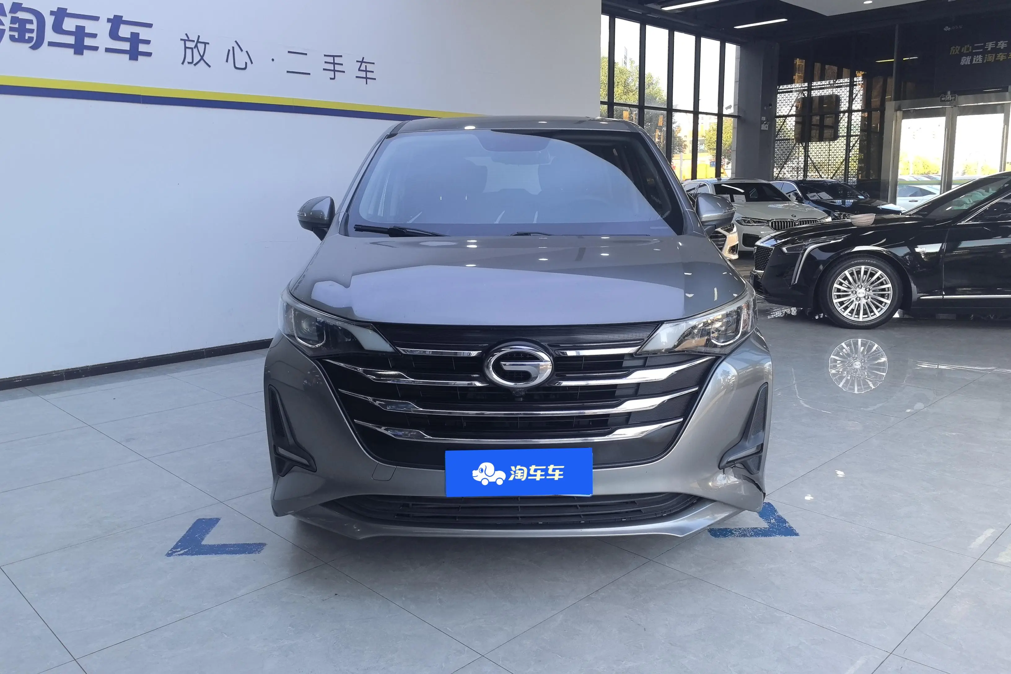 GAC Trumpchi M6  из Китая