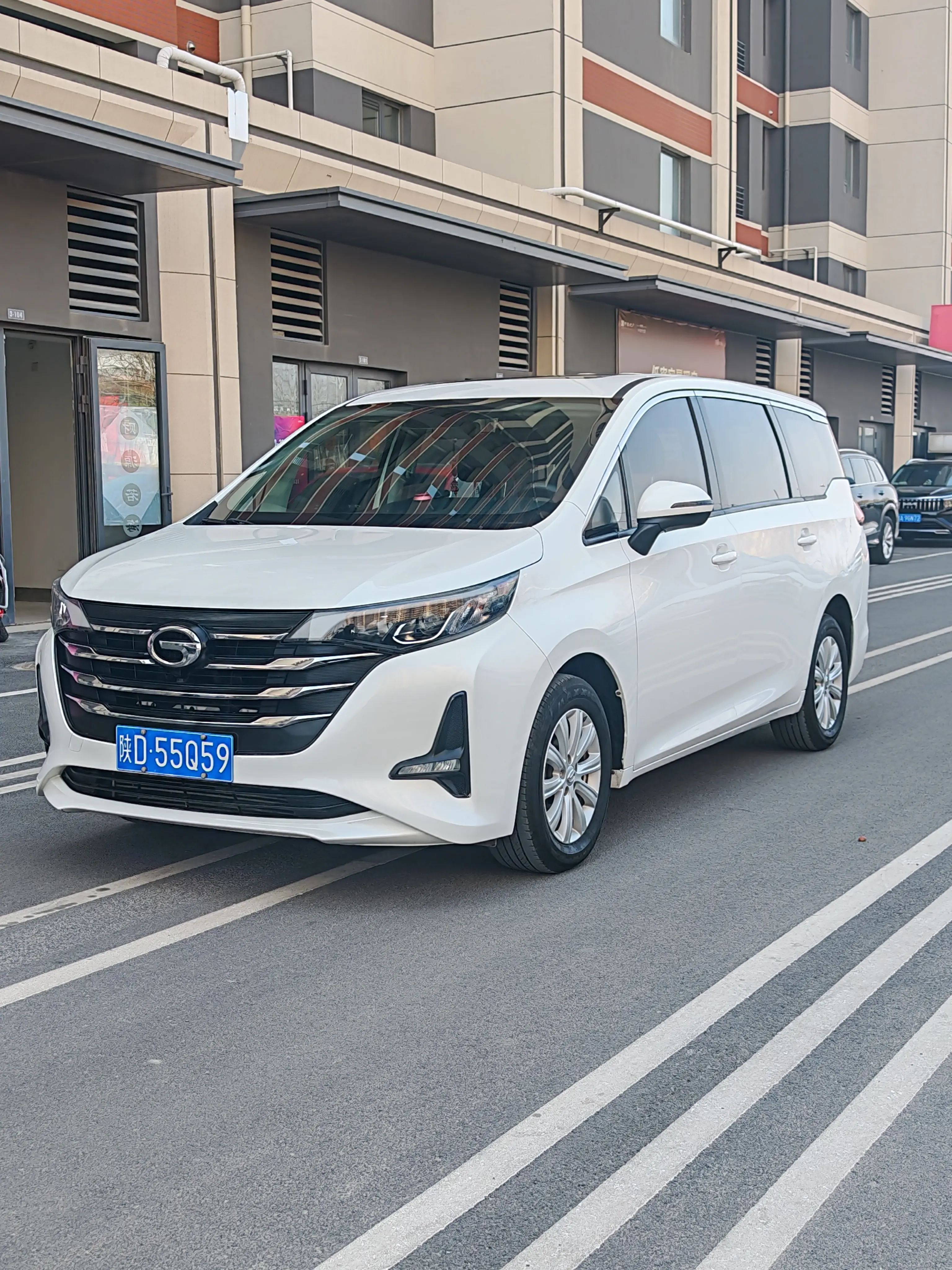 GAC Trumpchi M6  из Китая