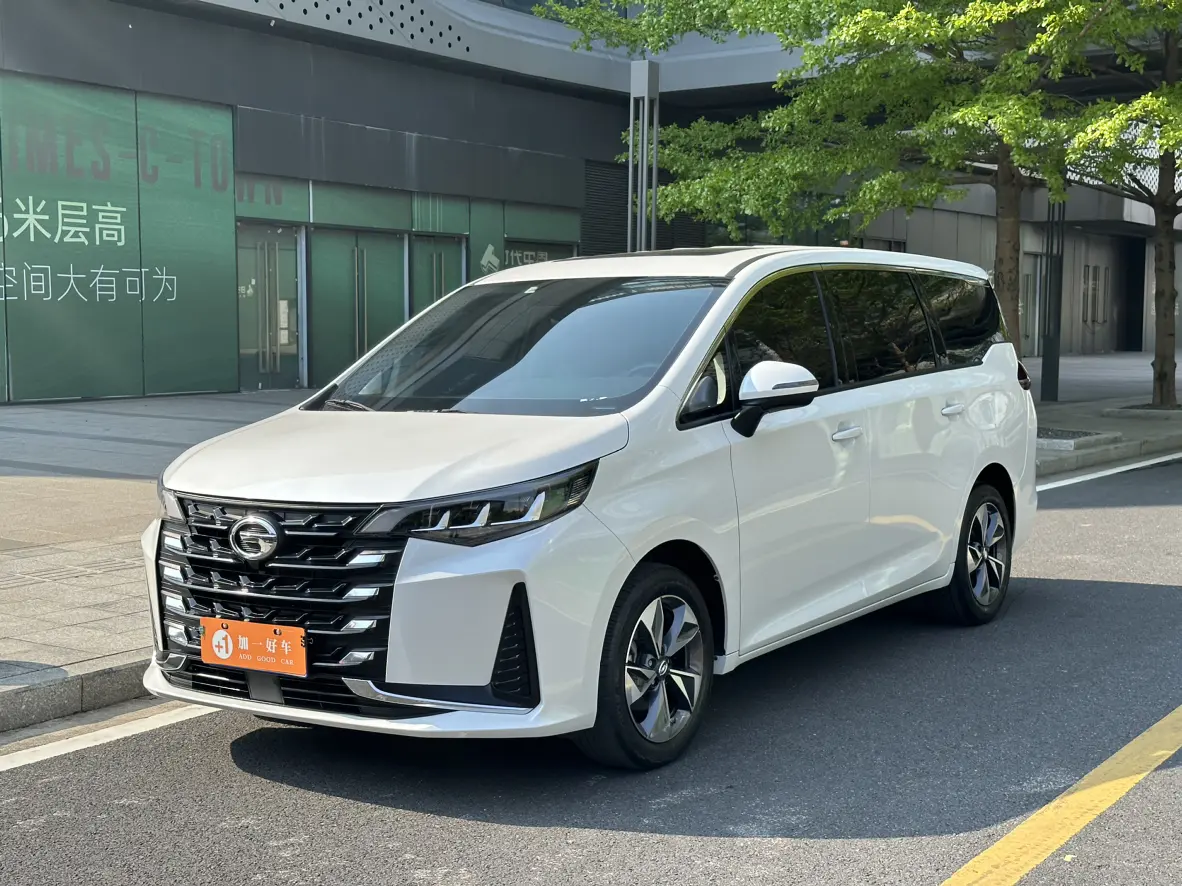 GAC Trumpchi M6  из Китая