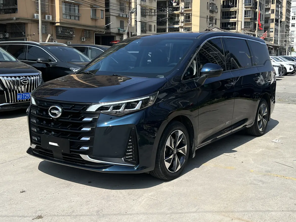 GAC Trumpchi M6  из Китая