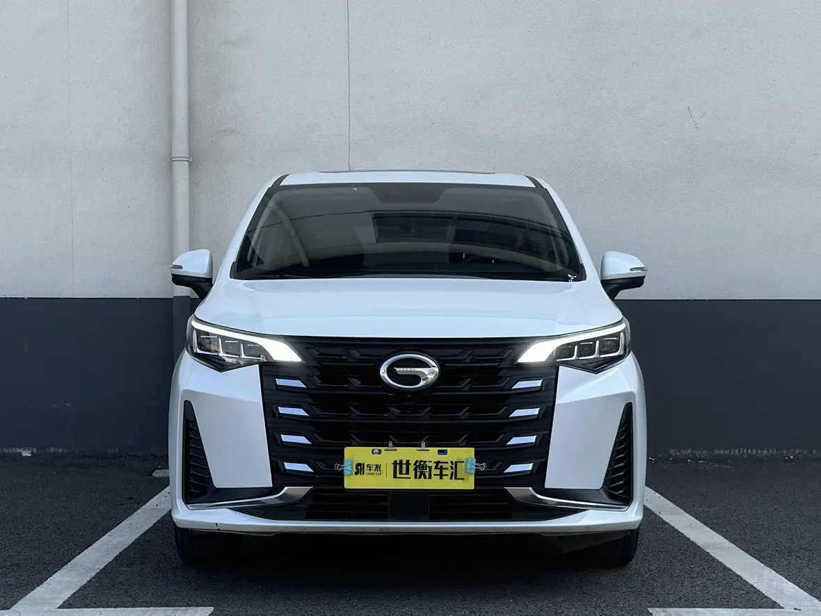 GAC Trumpchi M6  из Китая