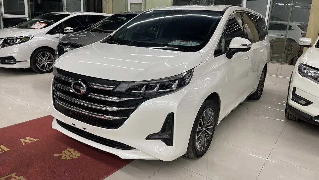 GAC Trumpchi M6  из Китая