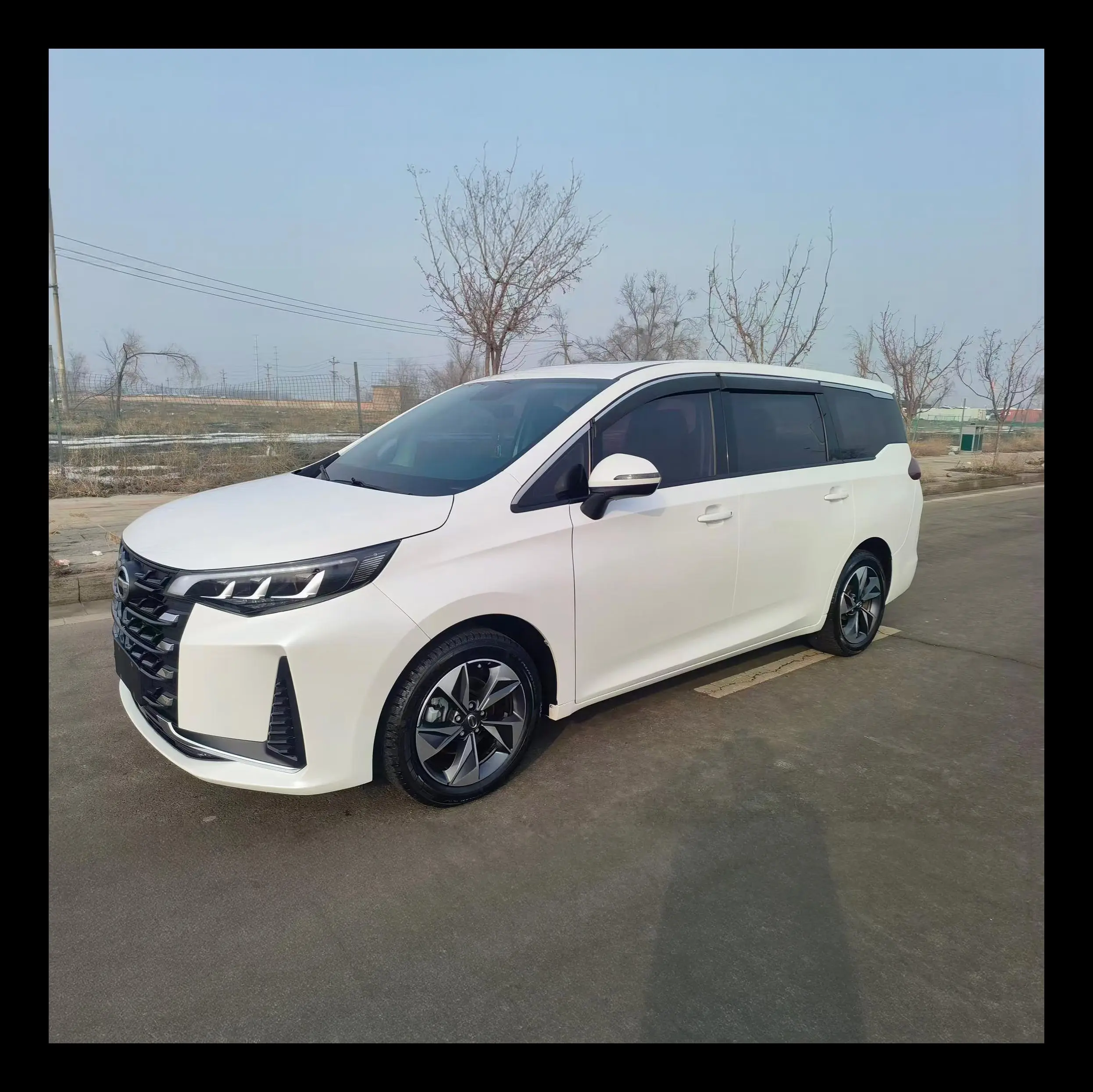 GAC Trumpchi M6  из Китая