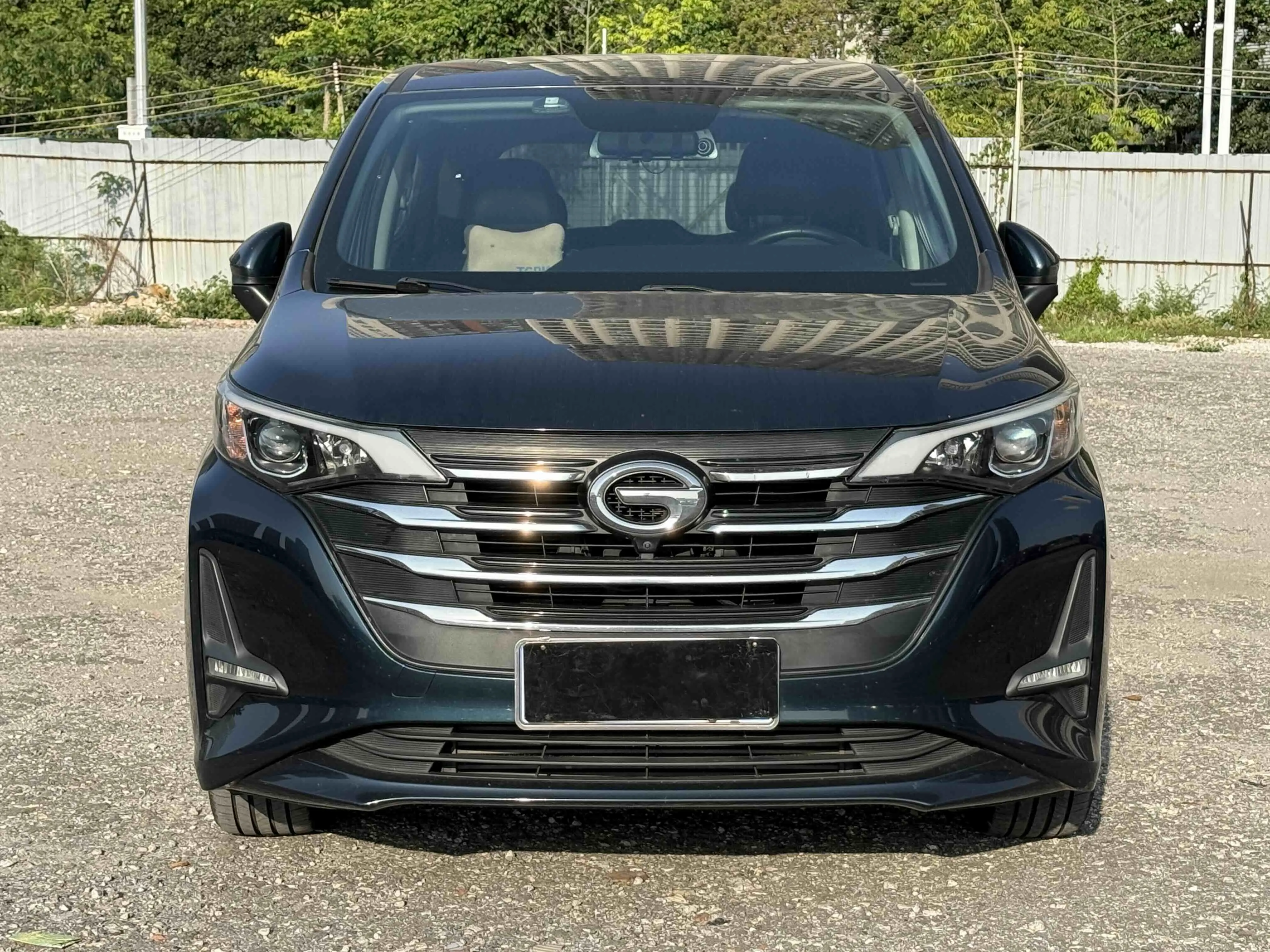 GAC Trumpchi M6  из Китая