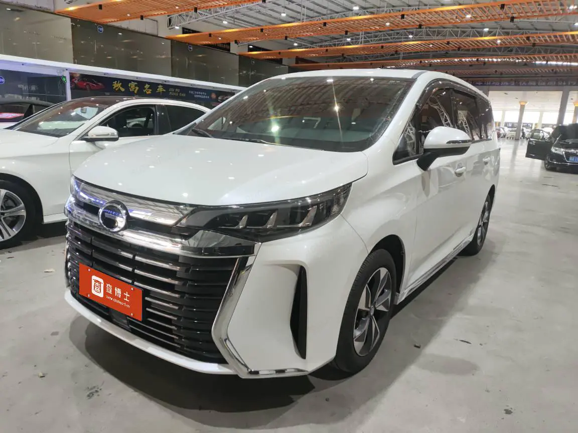 GAC Trumpchi M6  из Китая