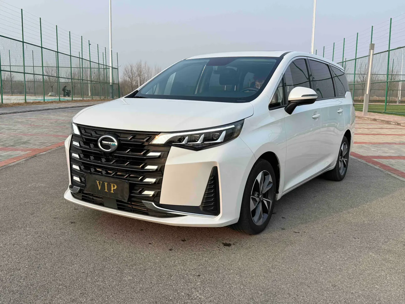 GAC Trumpchi M6  из Китая