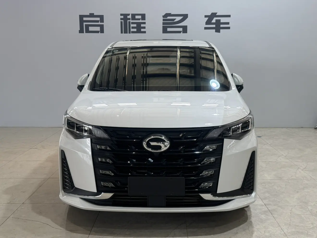 GAC Trumpchi M6  из Китая