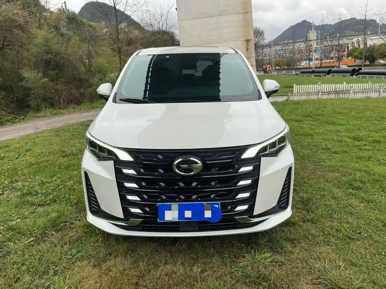 GAC Trumpchi M6  из Китая