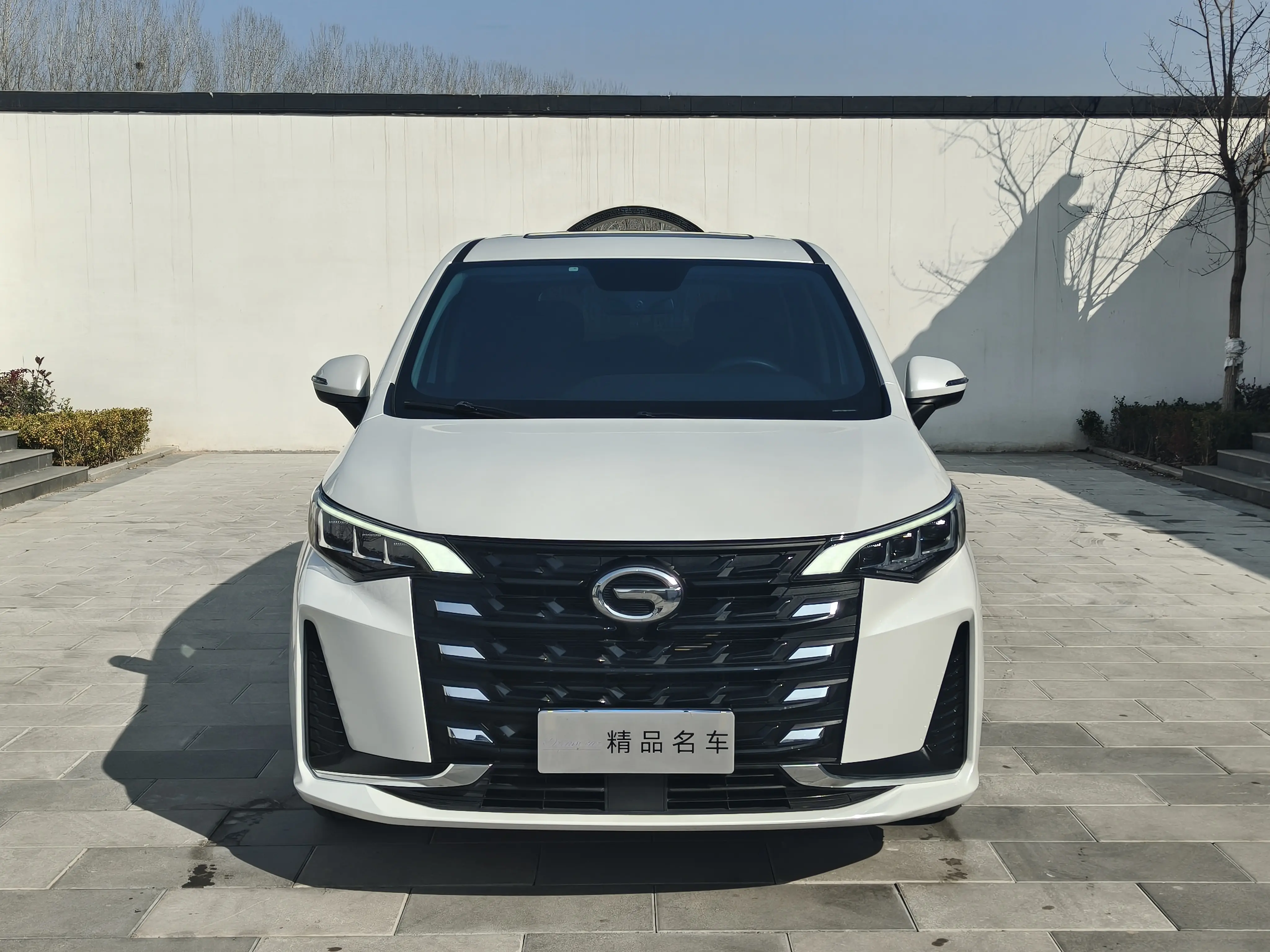 GAC Trumpchi M6  из Китая