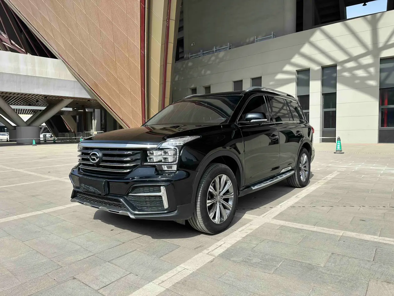 GAC Trumpchi GS8  из Китая