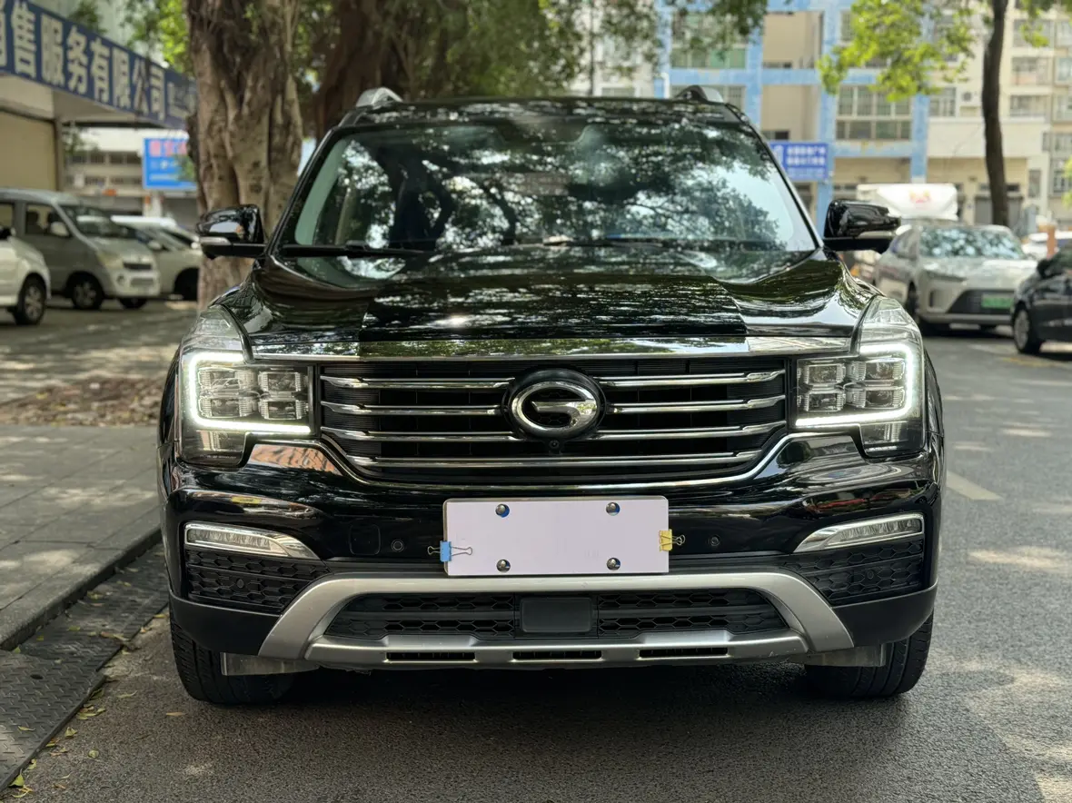 GAC Trumpchi GS8  из Китая