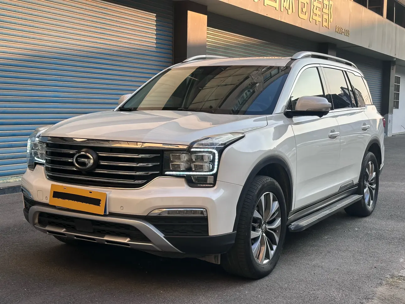 GAC Trumpchi GS8  из Китая