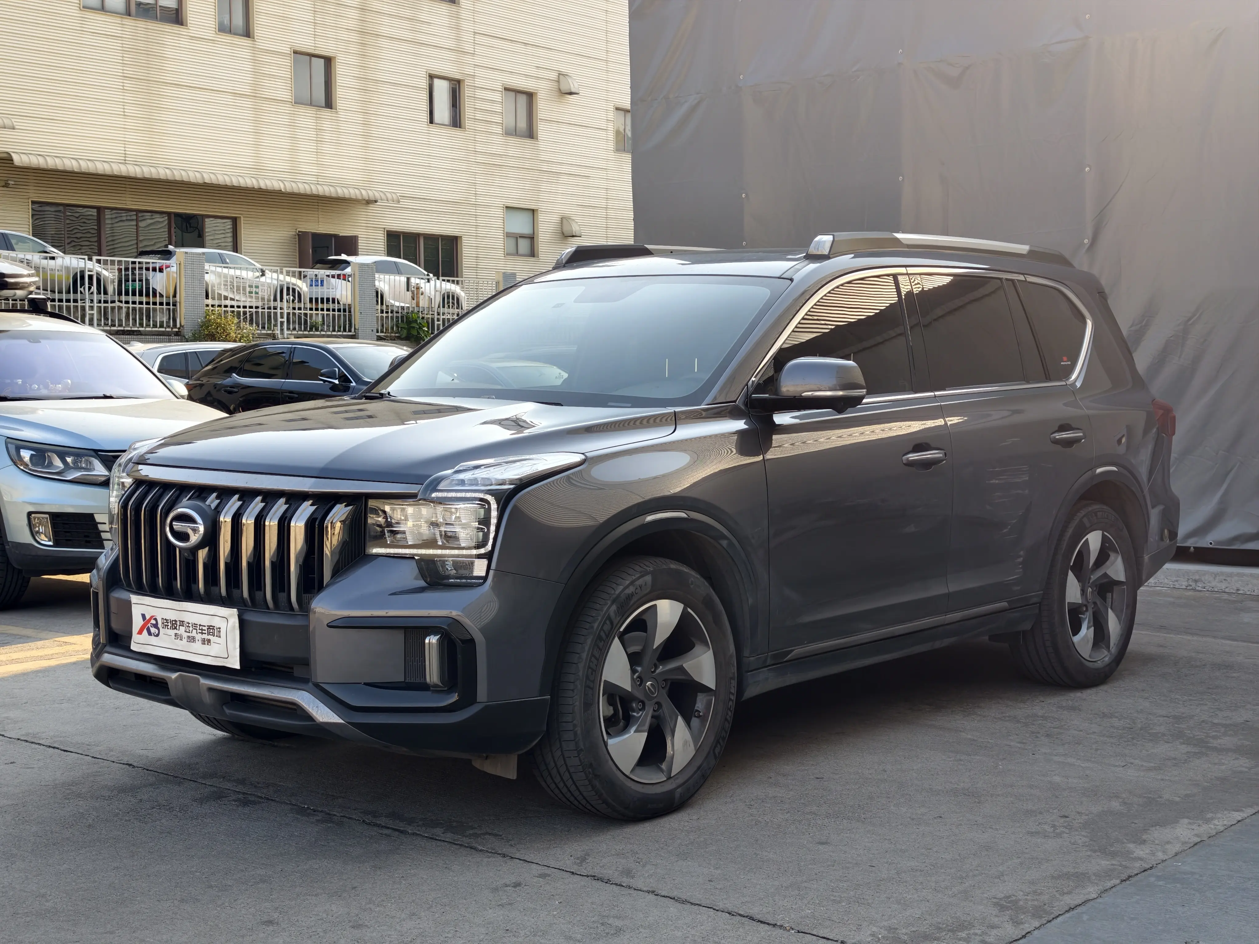 GAC Trumpchi GS8  из Китая