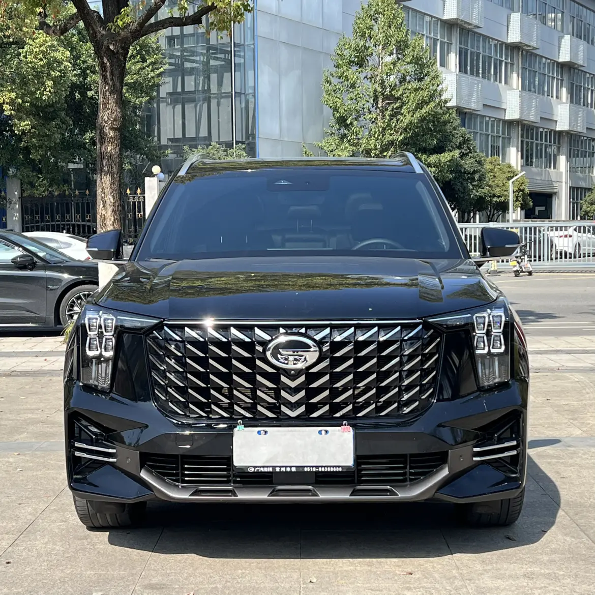 GAC Trumpchi GS8  из Китая