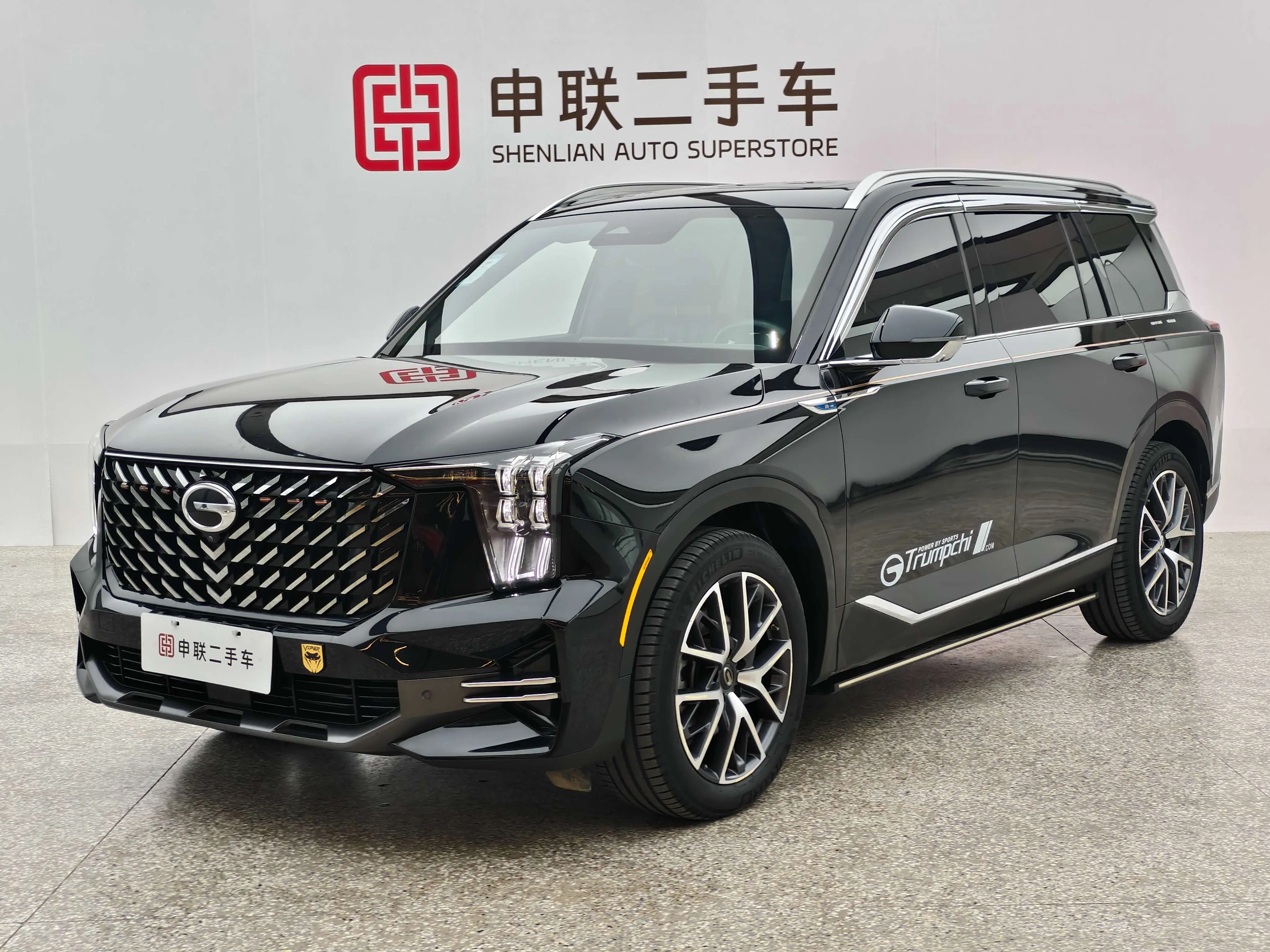 GAC Trumpchi GS8  из Китая