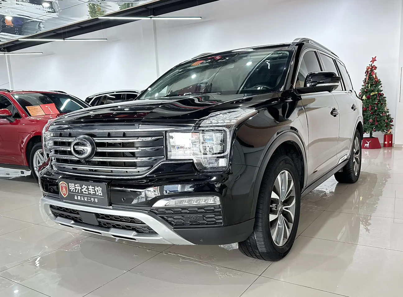 GAC Trumpchi GS8  из Китая