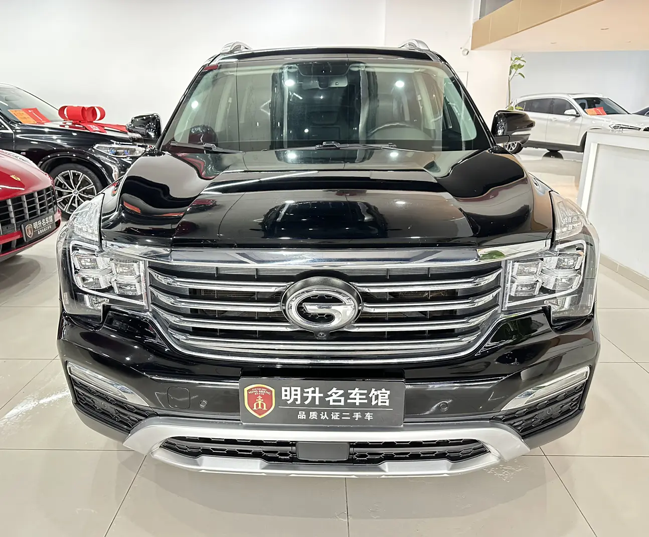 GAC Trumpchi GS8  из Китая