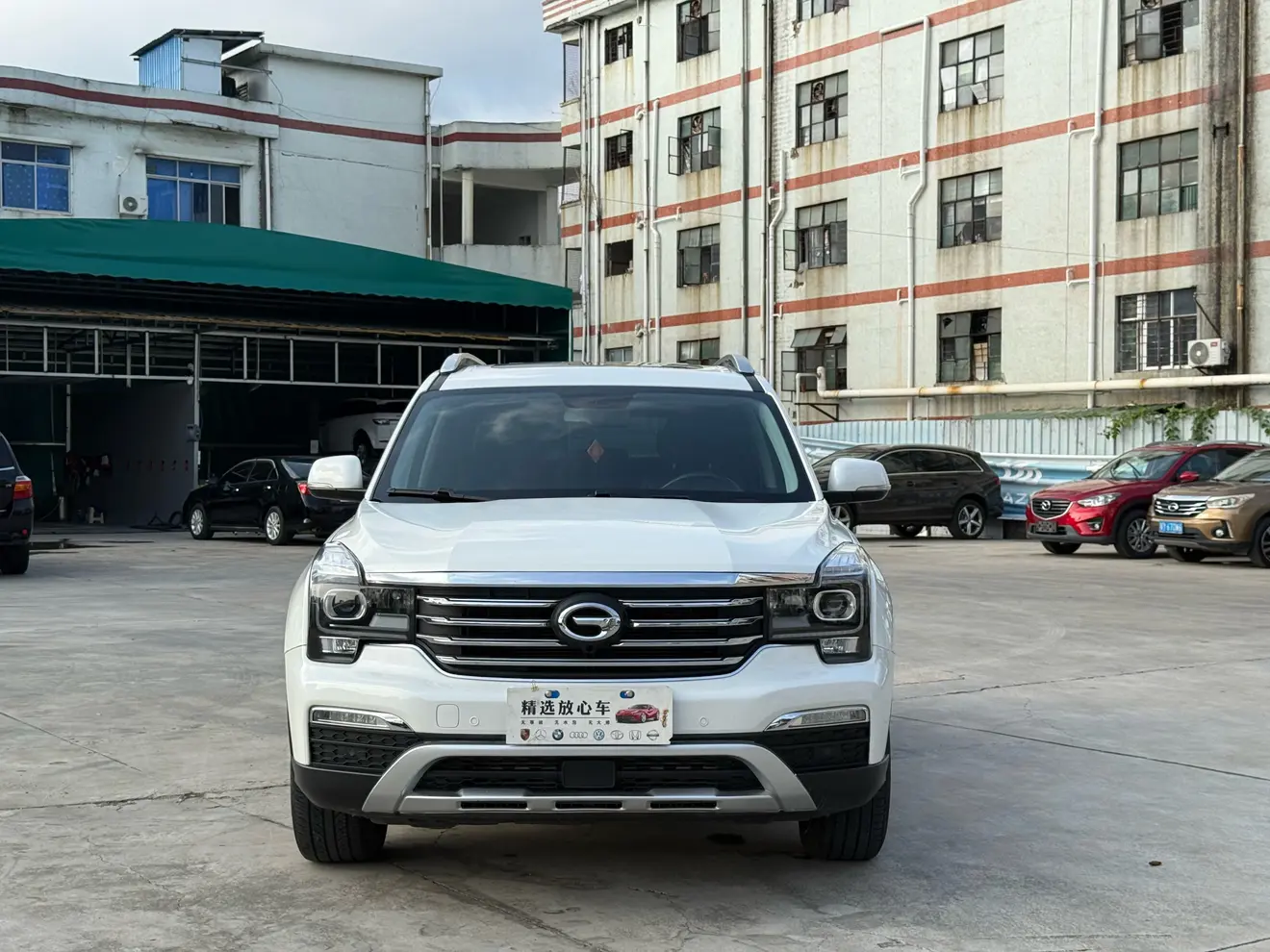 GAC Trumpchi GS8  из Китая