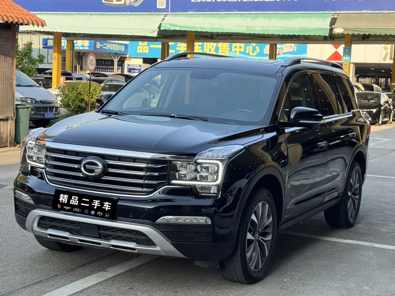 GAC Trumpchi GS8  из Китая