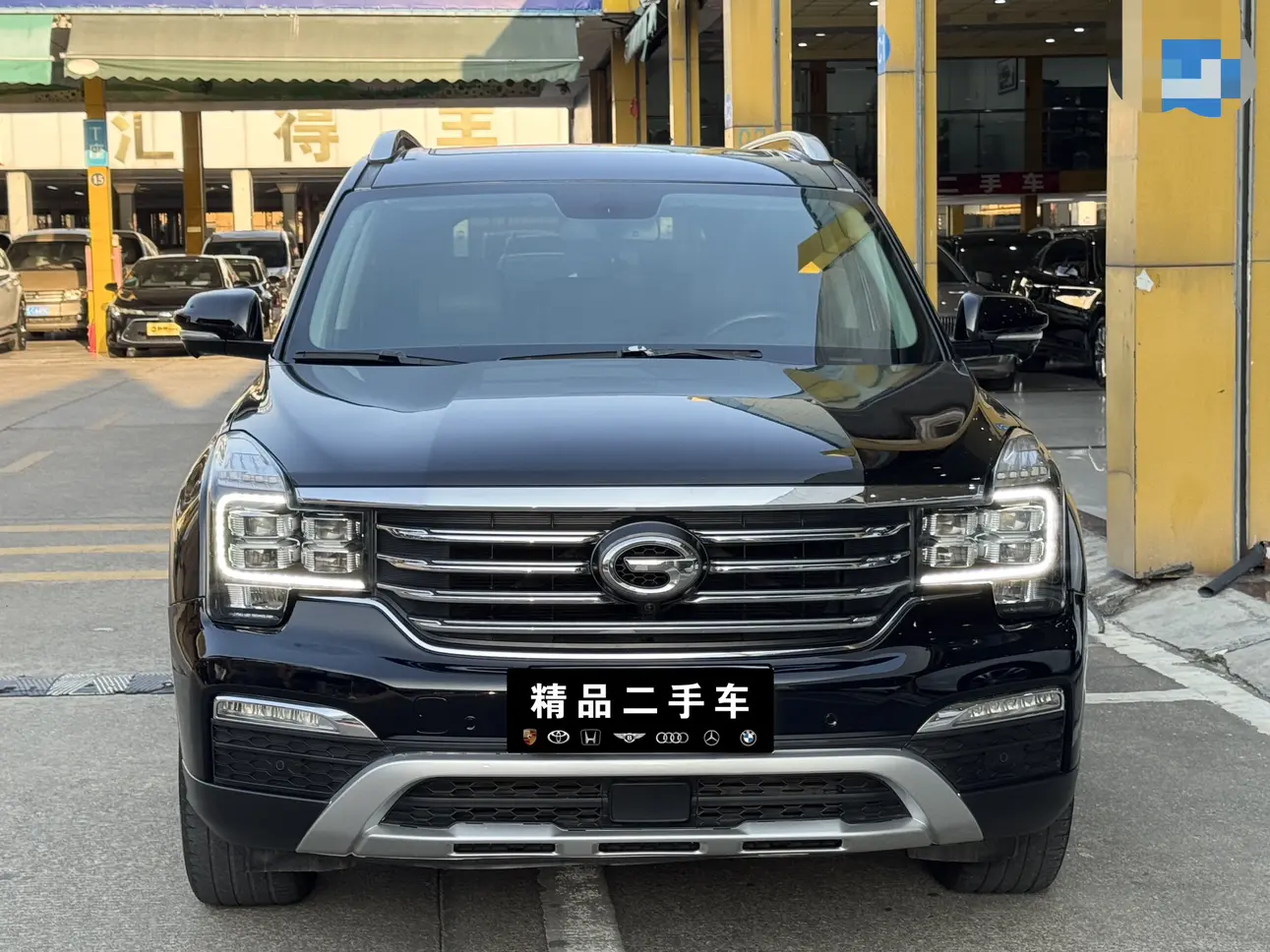 GAC Trumpchi GS8  из Китая