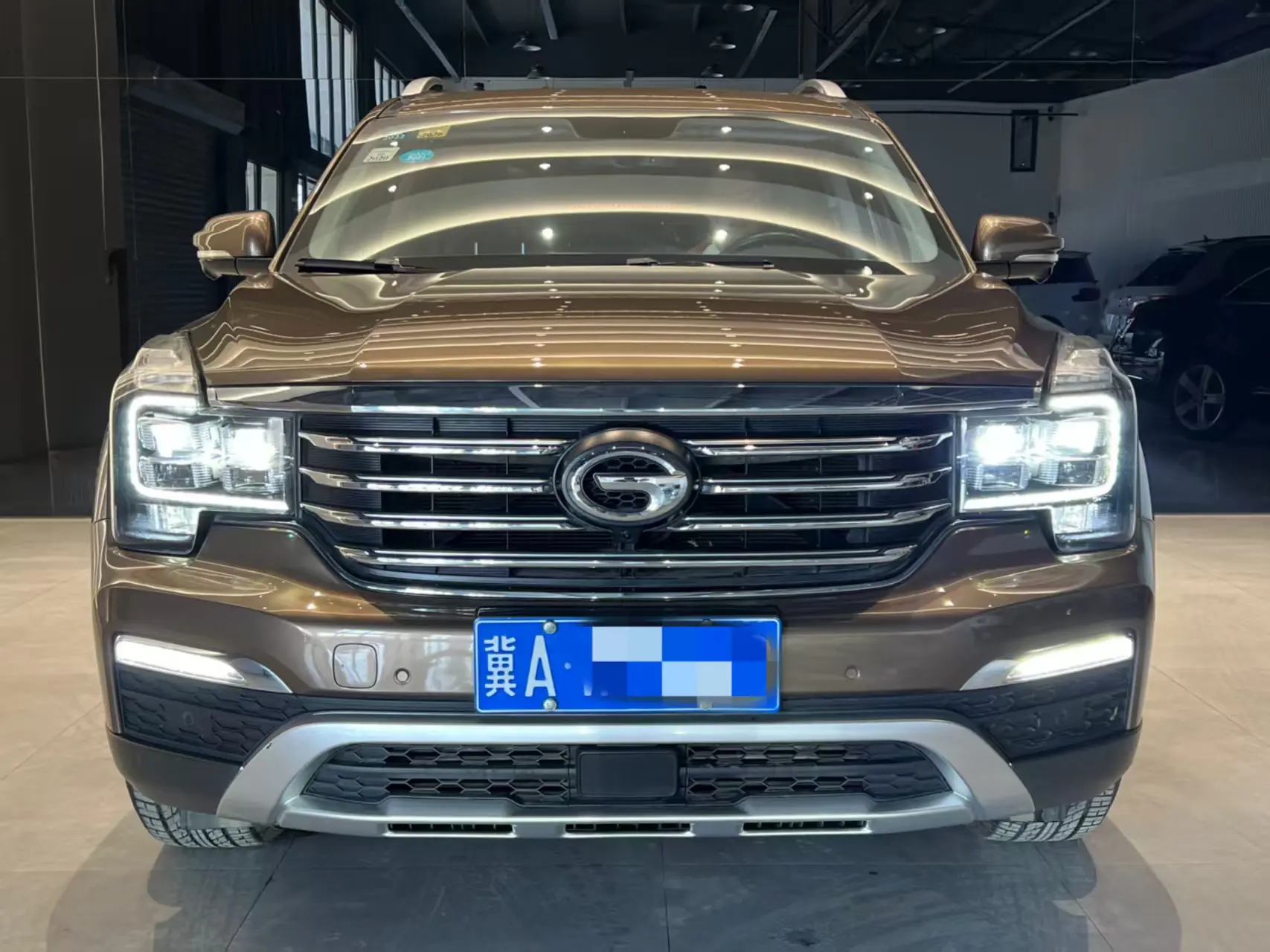 GAC Trumpchi GS8  из Китая