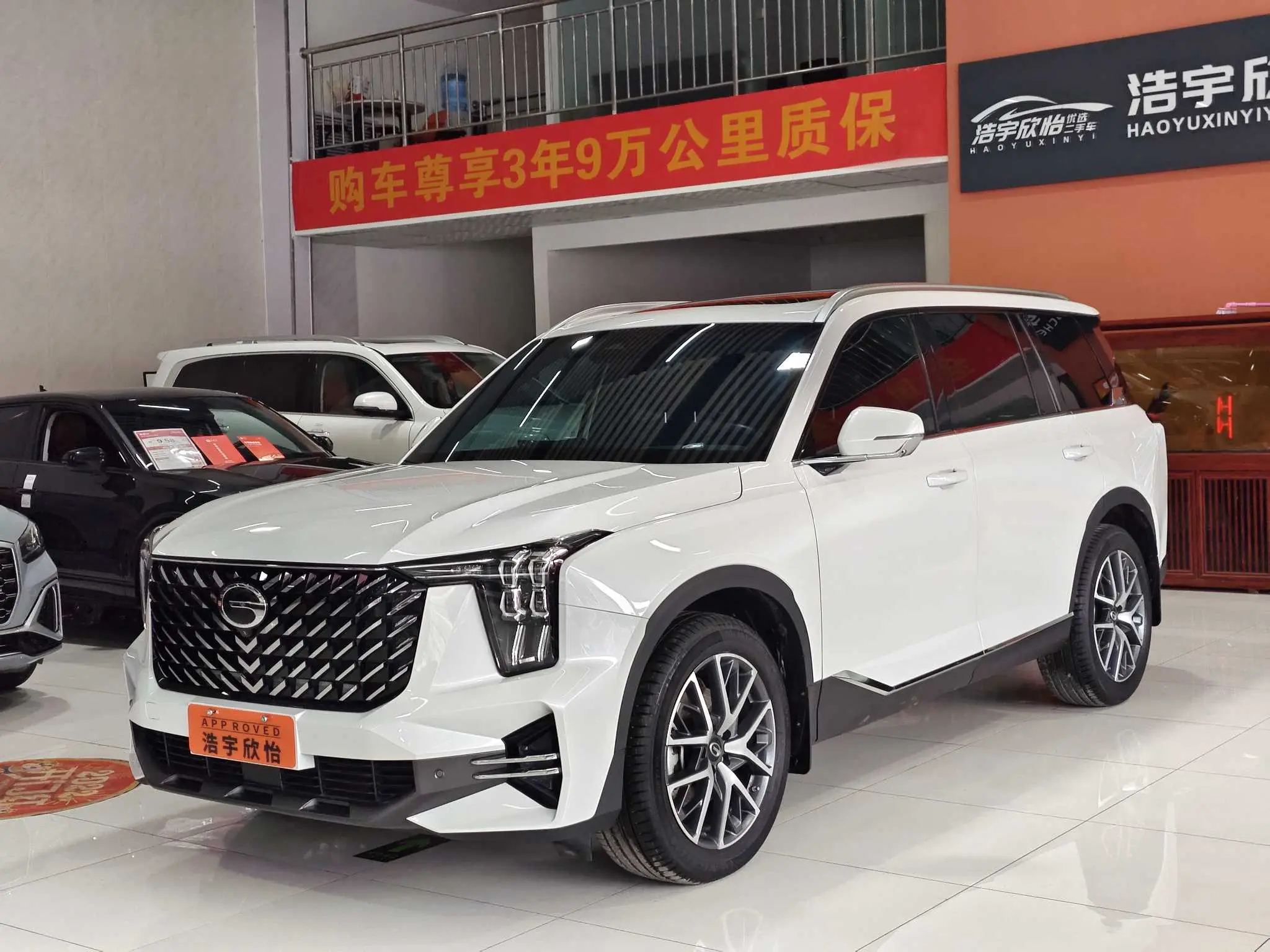 GAC Trumpchi GS8  из Китая