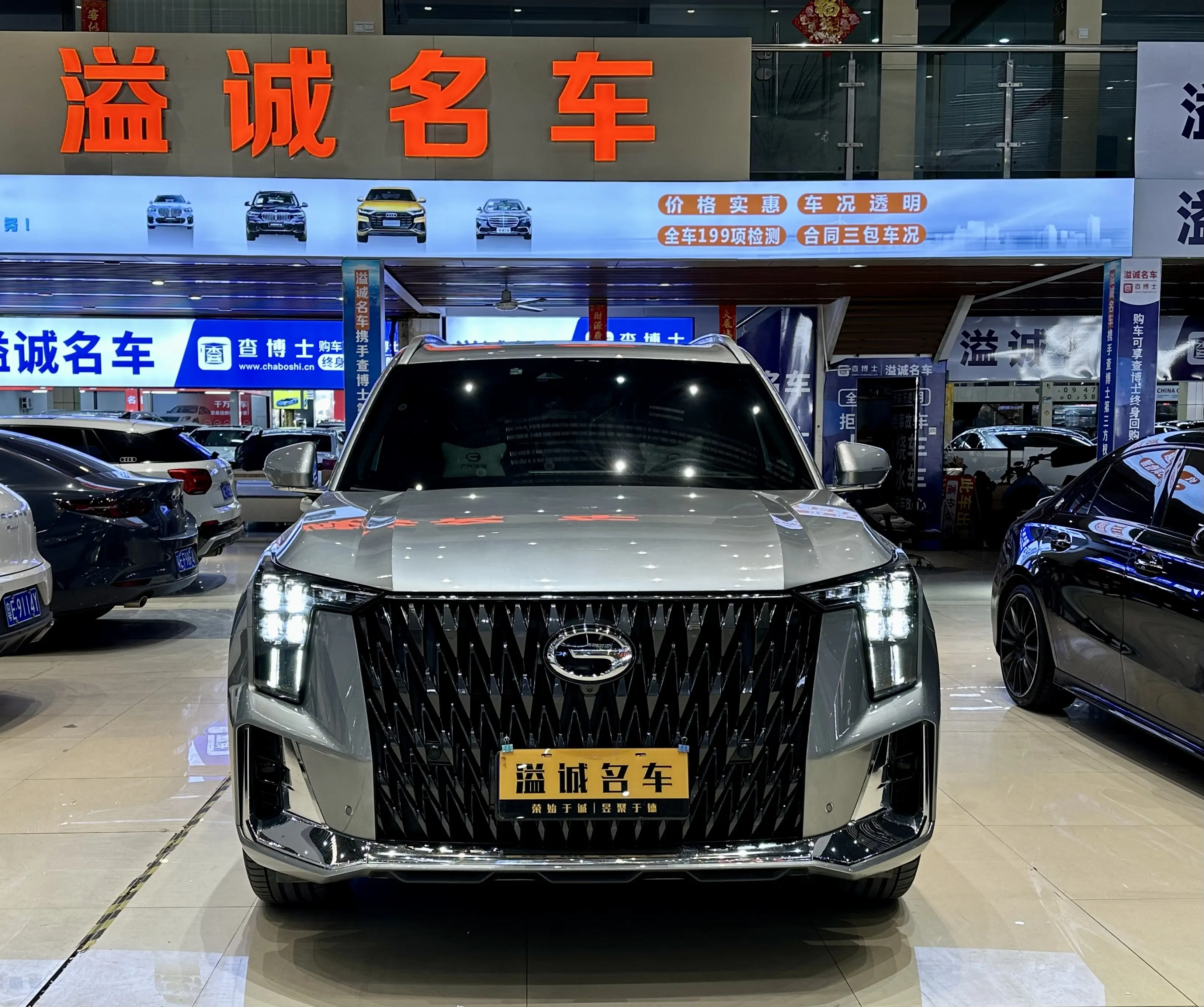 GAC Trumpchi GS8  из Китая