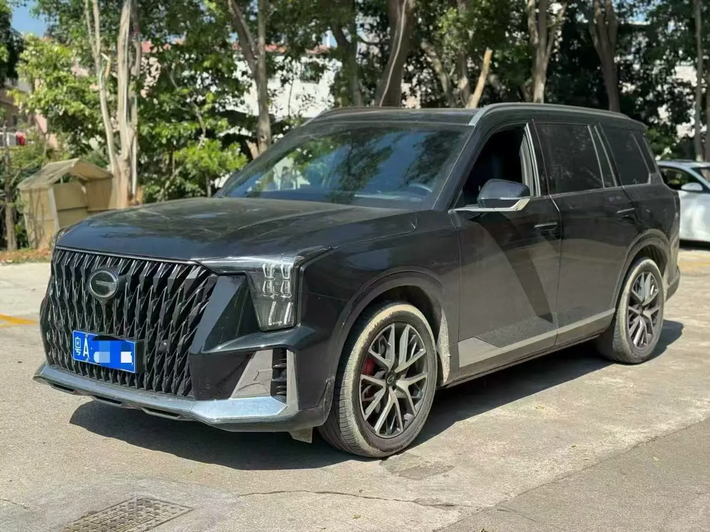 GAC Trumpchi GS8  из Китая