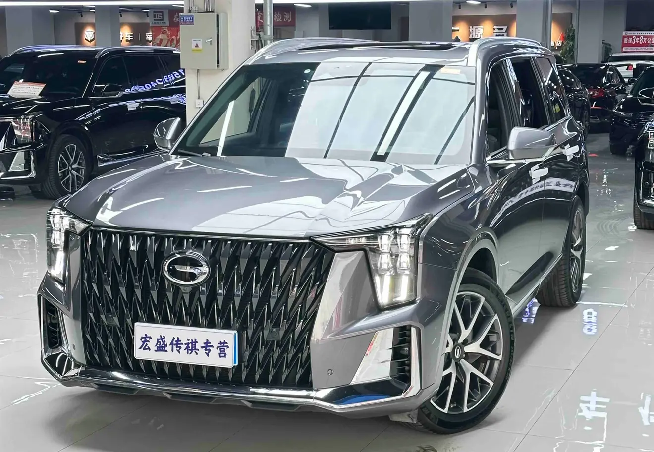 GAC Trumpchi GS8  из Китая