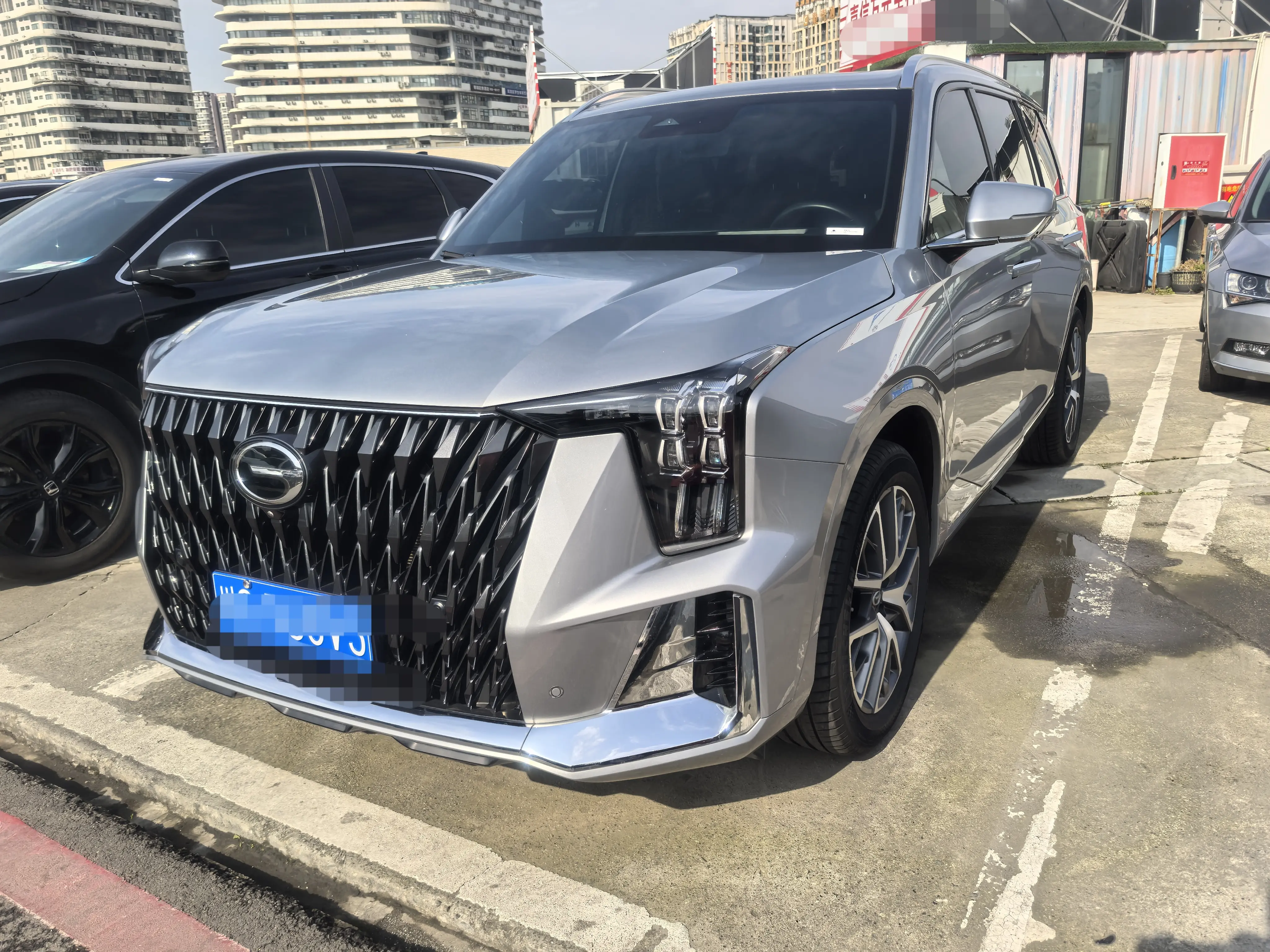 GAC Trumpchi GS8  из Китая
