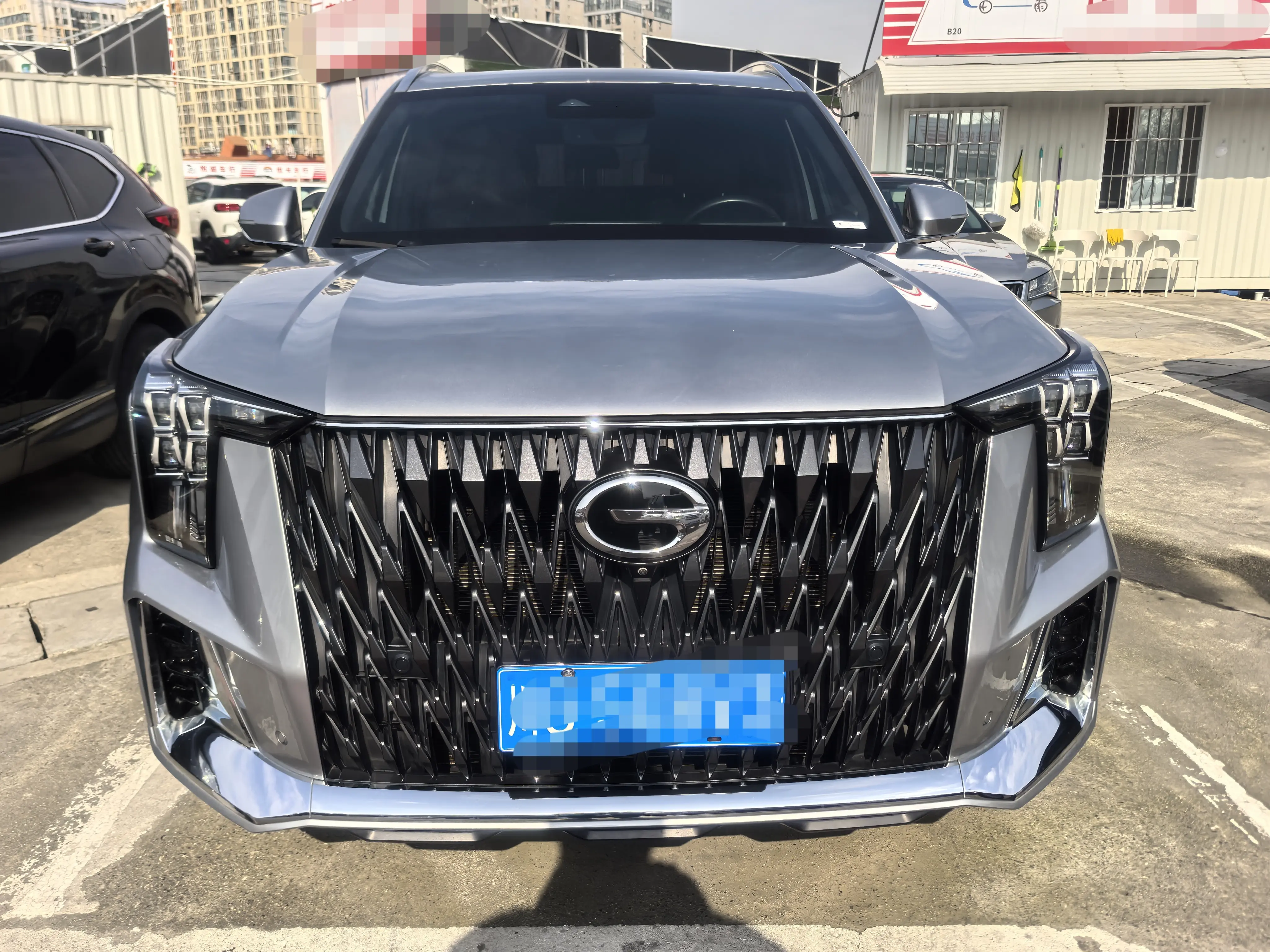 GAC Trumpchi GS8  из Китая