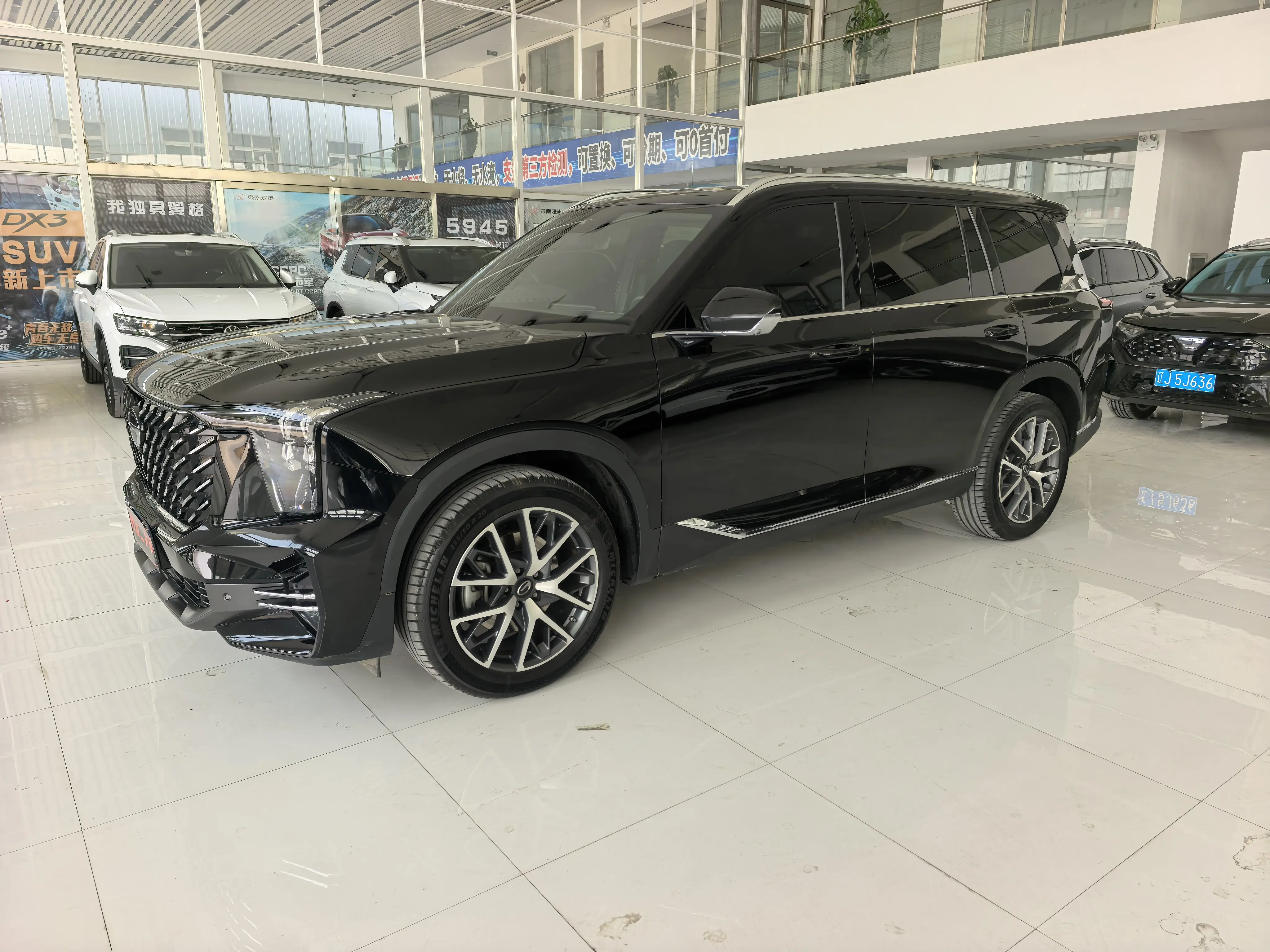 GAC Trumpchi GS8  из Китая