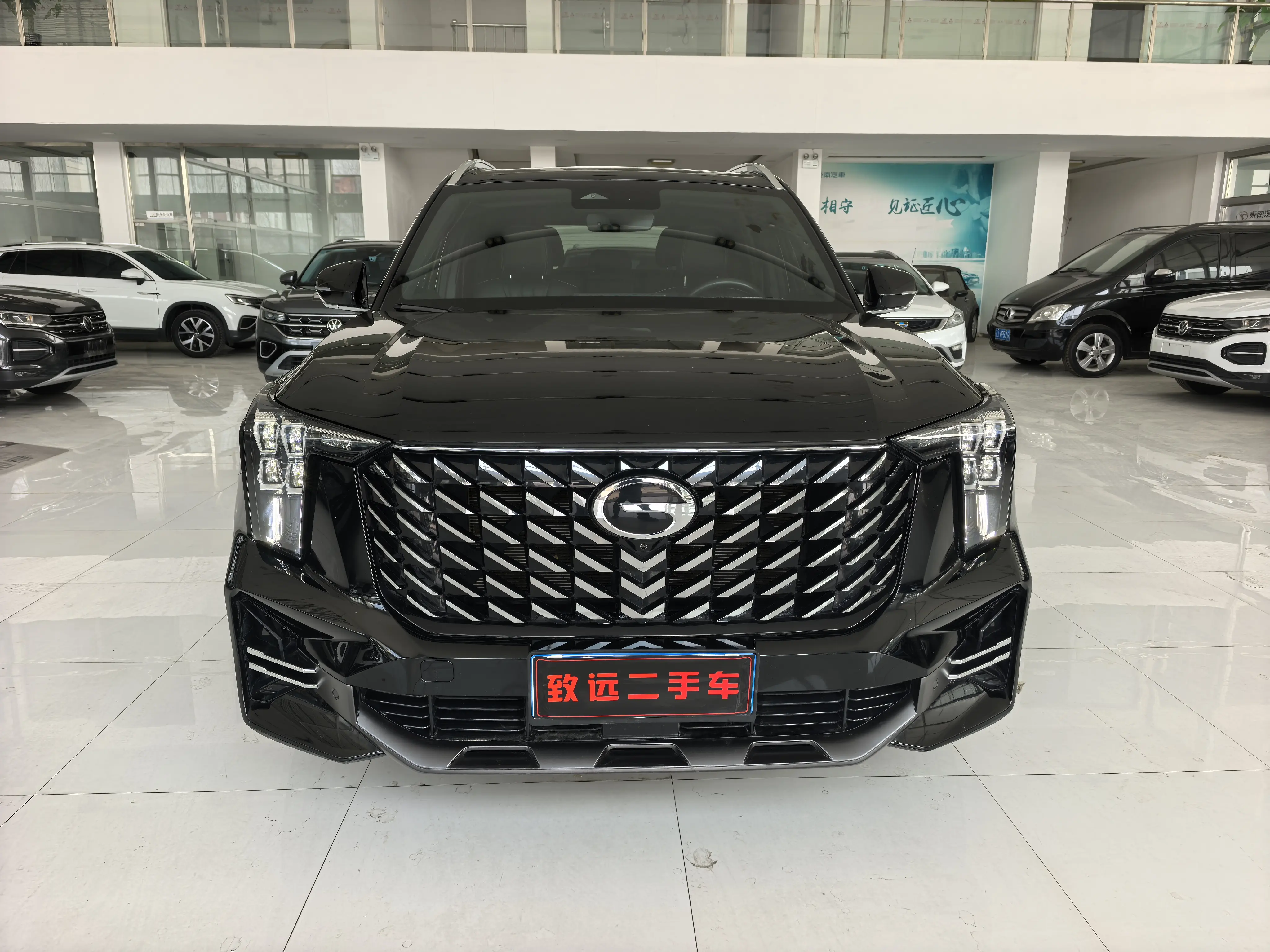 GAC Trumpchi GS8  из Китая