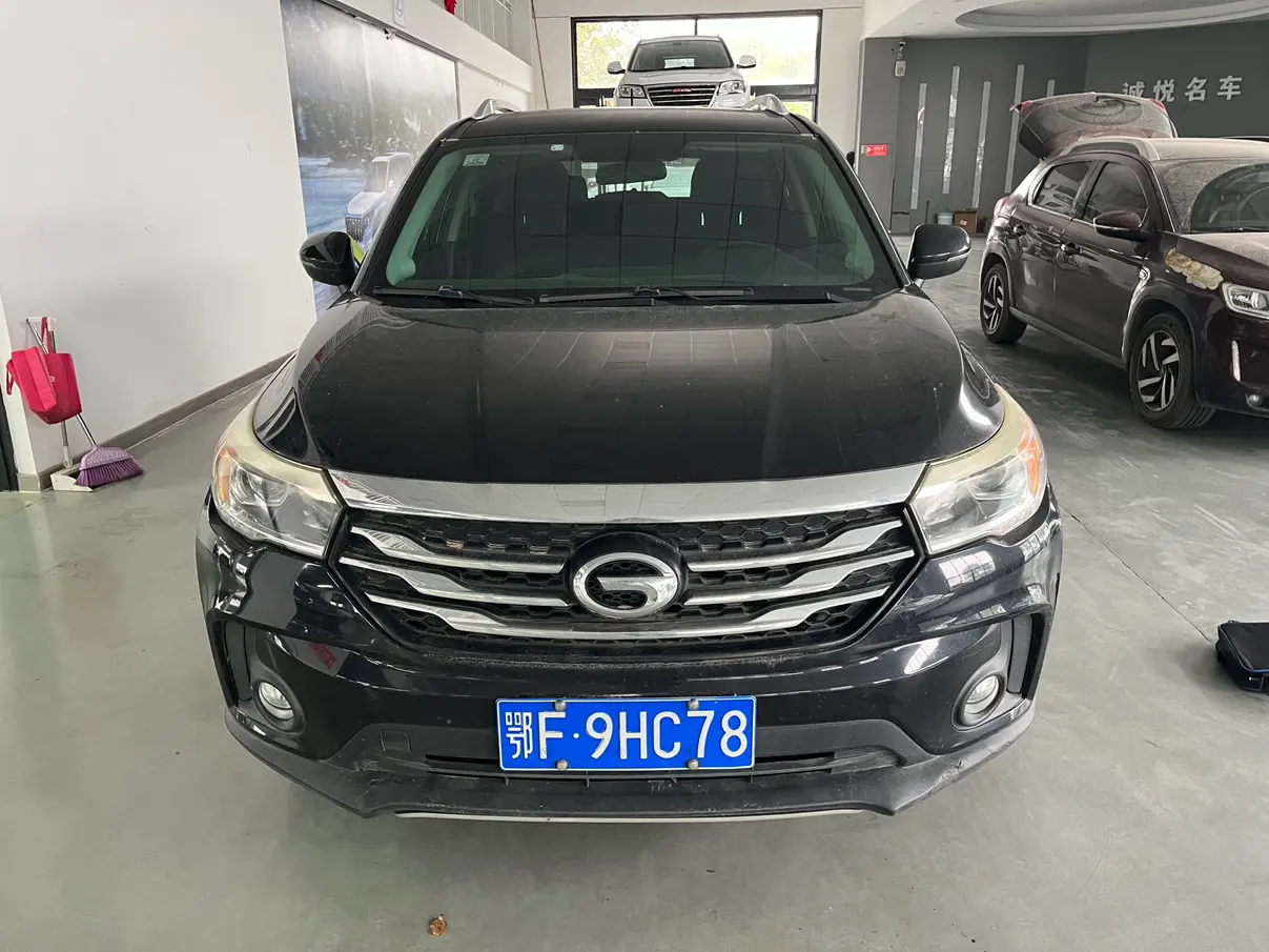 GAC Trumpchi GS4  из Китая