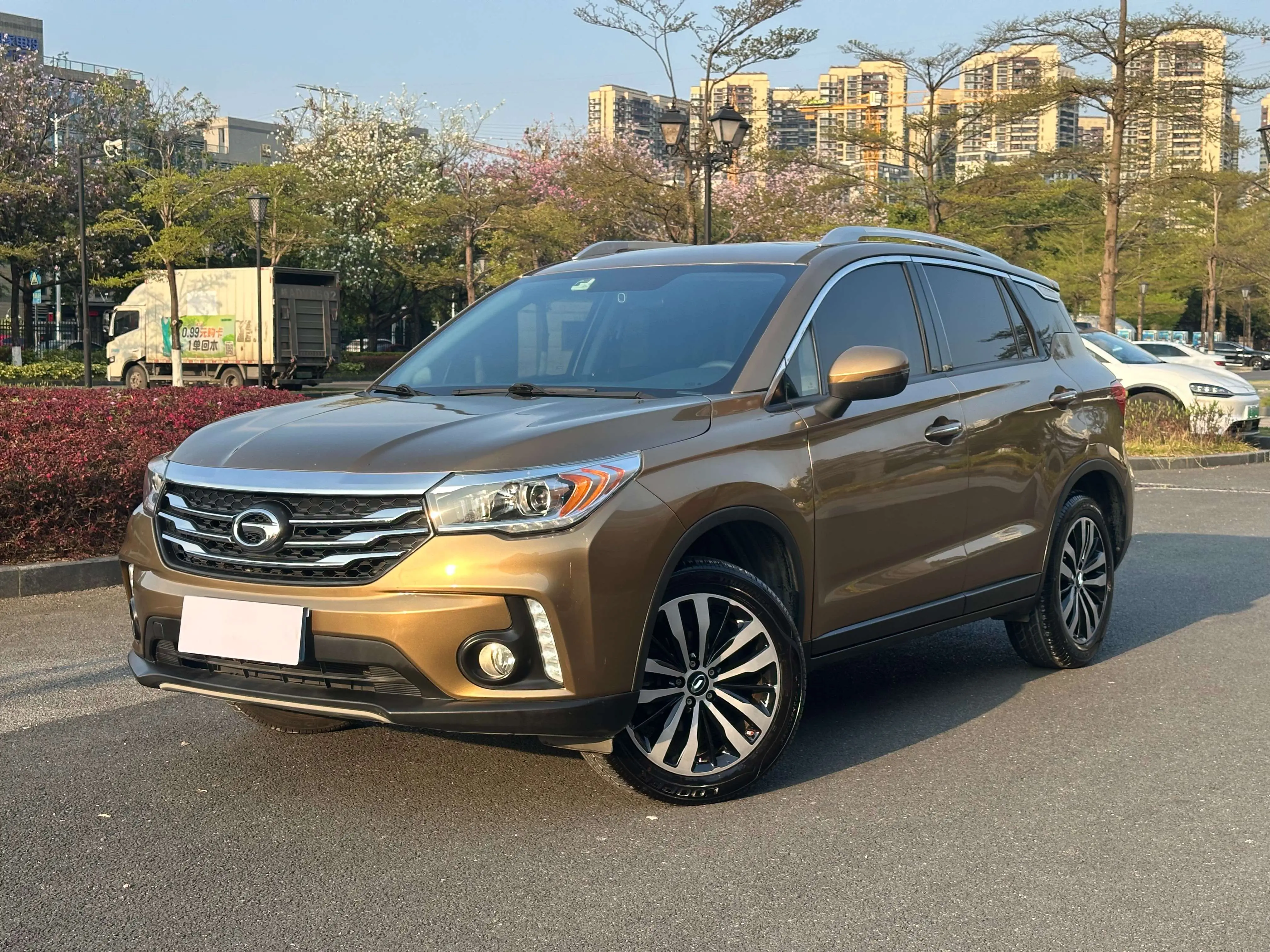 GAC Trumpchi GS4  из Китая