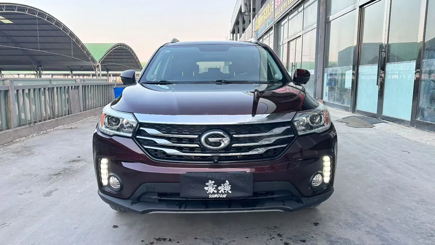 GAC Trumpchi GS4  из Китая