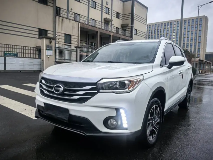 GAC Trumpchi GS4