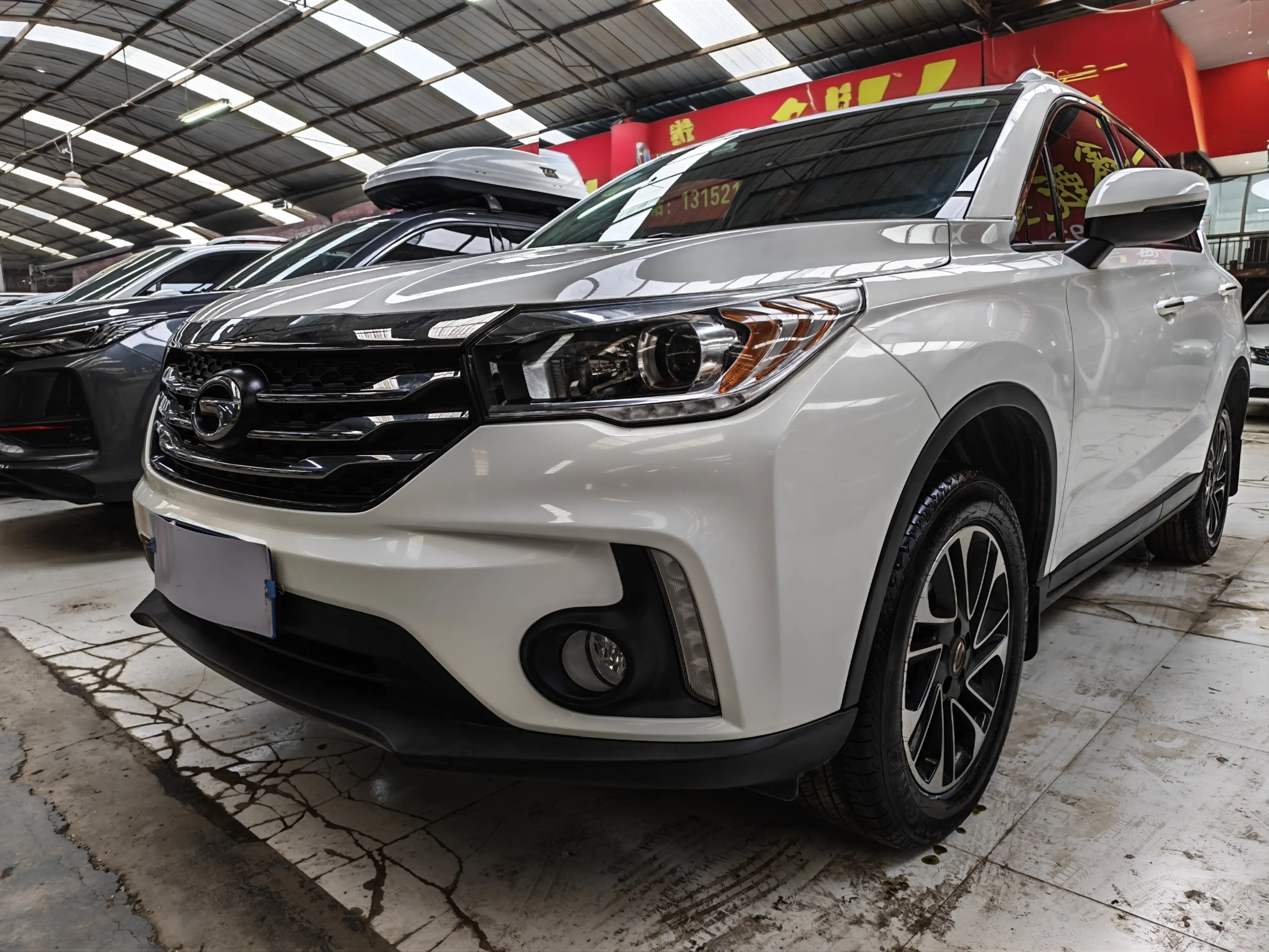 GAC Trumpchi GS4  из Китая