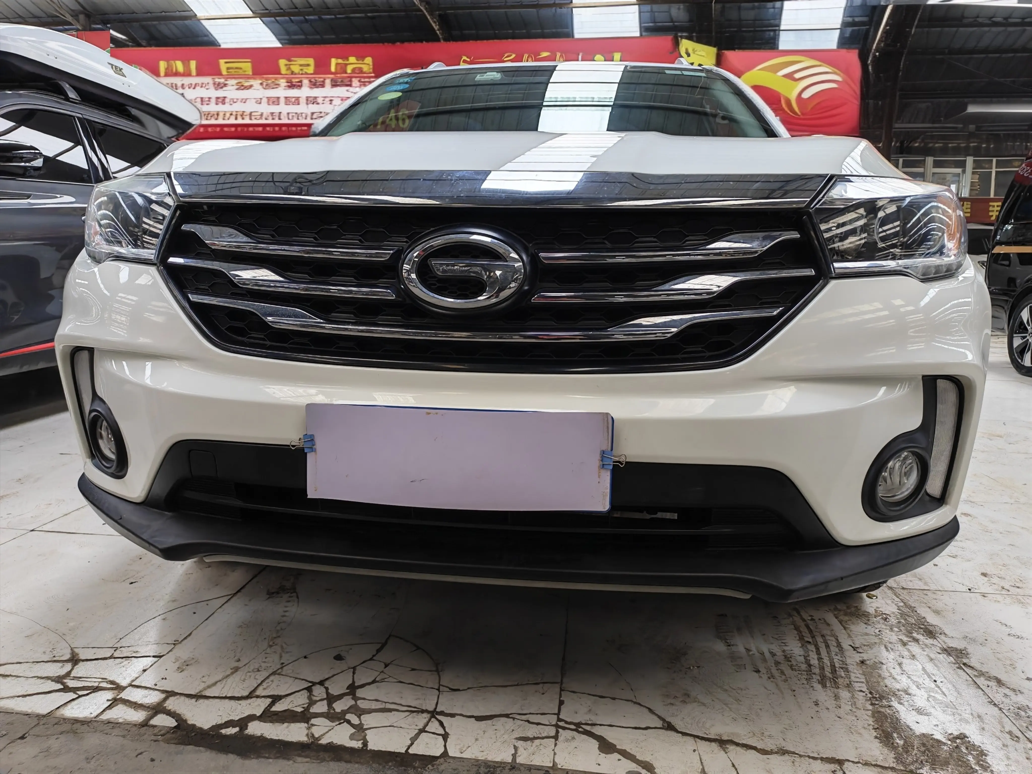 GAC Trumpchi GS4  из Китая