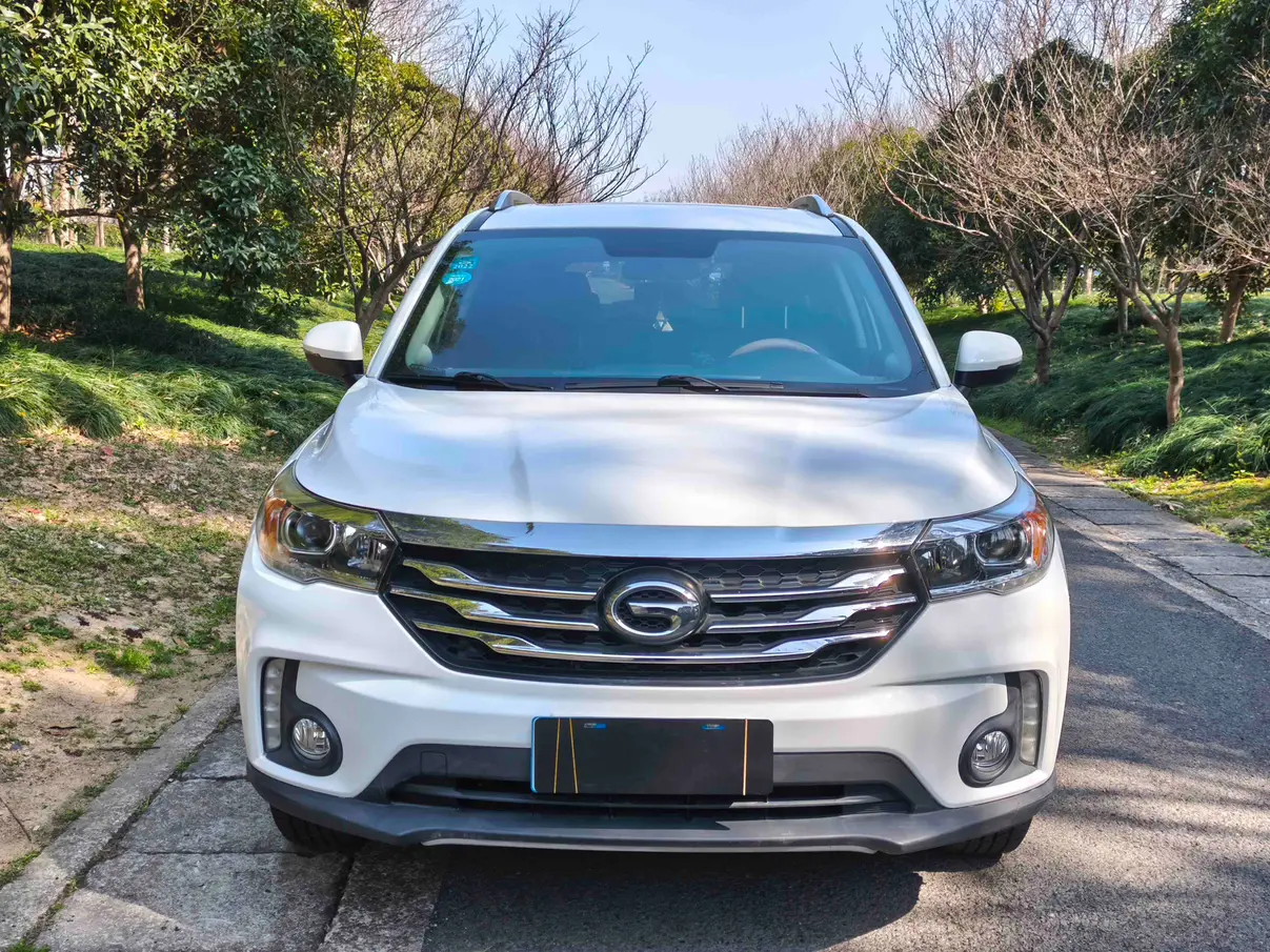 GAC Trumpchi GS4  из Китая