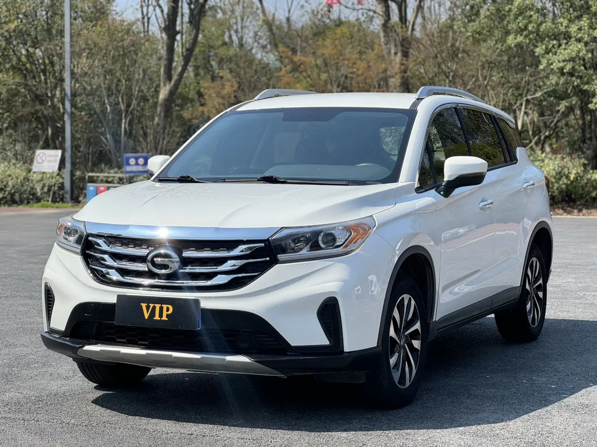 GAC Trumpchi GS4  из Китая