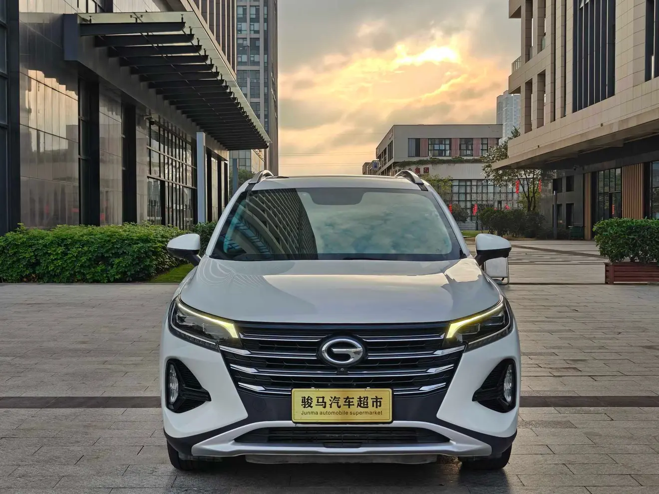 GAC Trumpchi GS4  из Китая