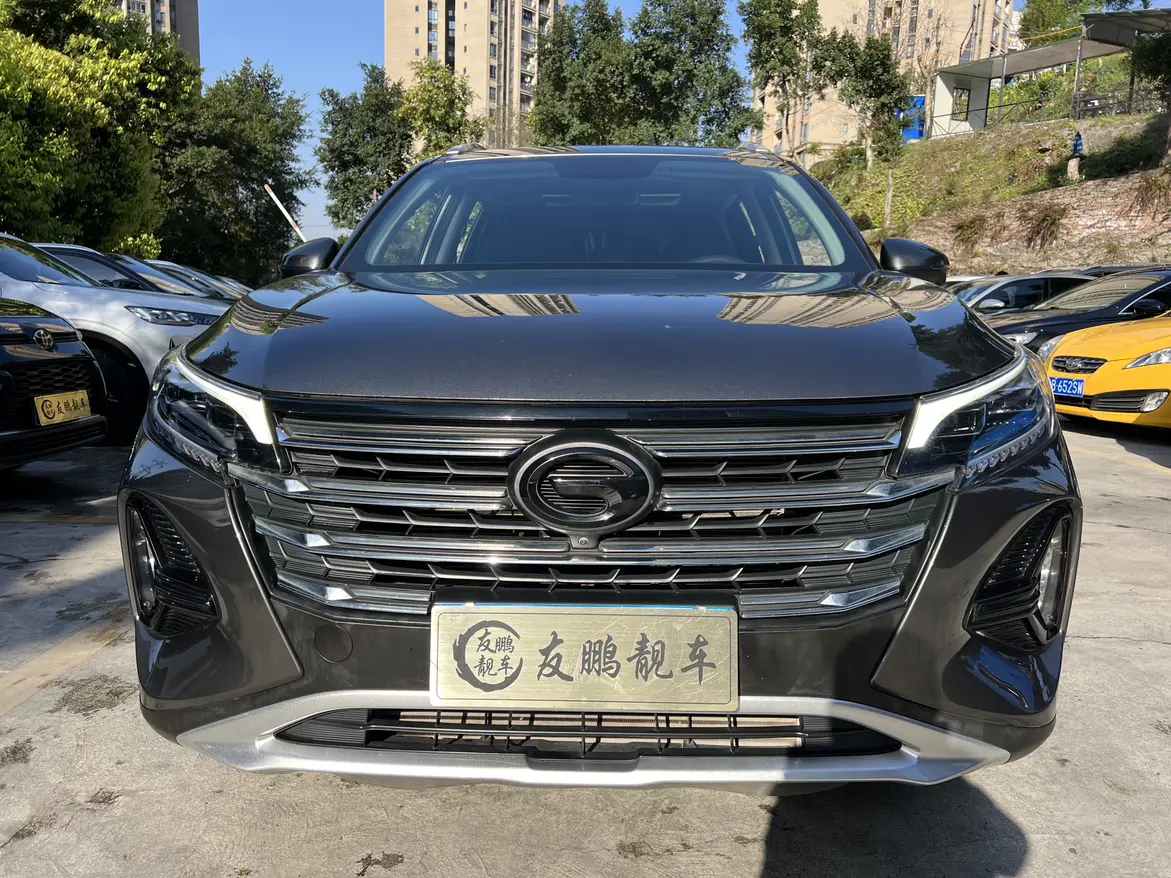 GAC Trumpchi GS4  из Китая