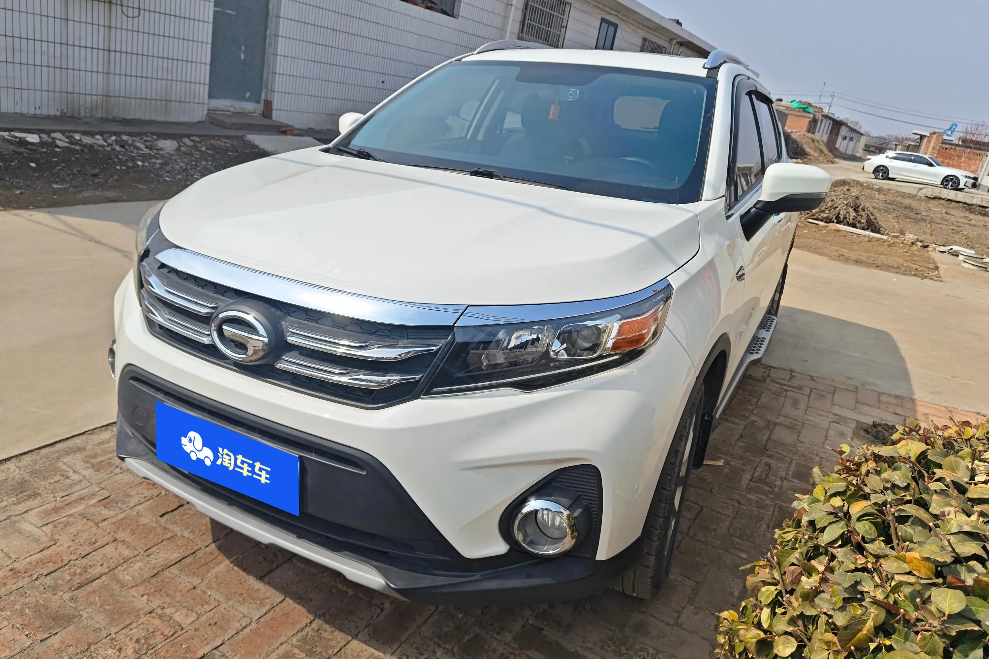 GAC Trumpchi GS3  из Китая