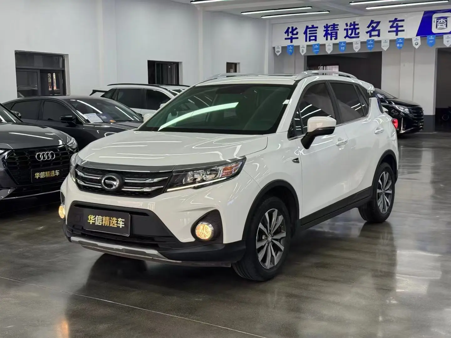 GAC Trumpchi GS3  из Китая