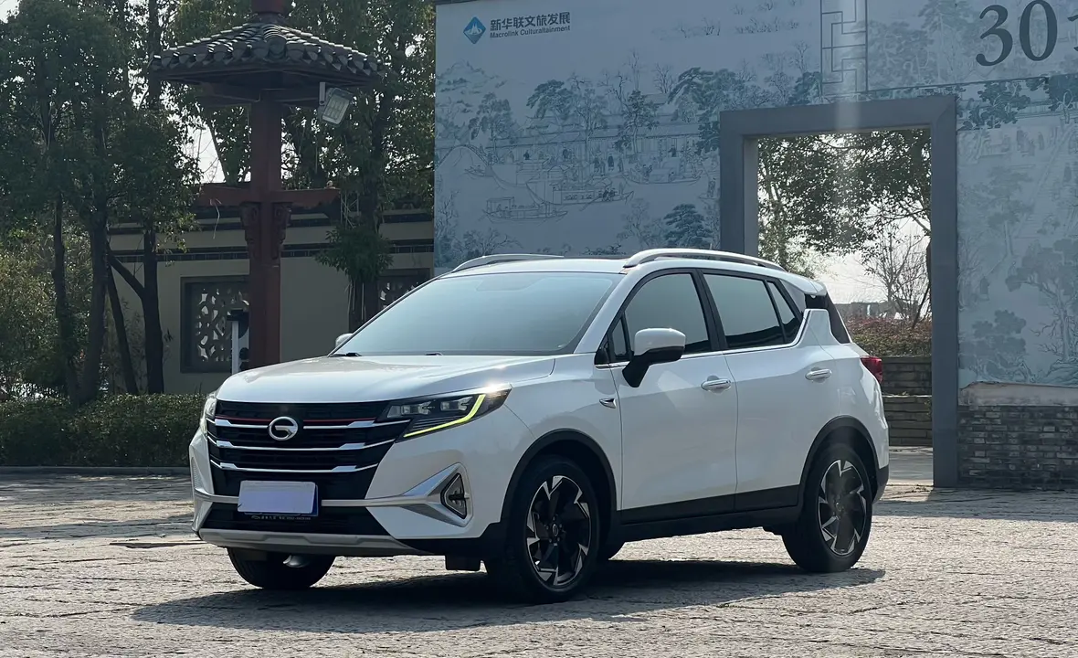 GAC Trumpchi GS3  из Китая