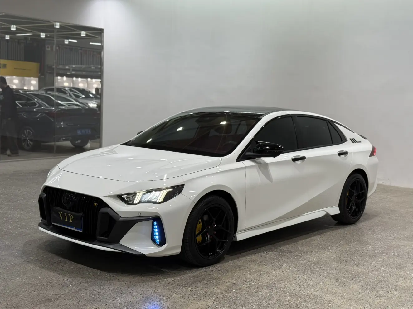 GAC Shadow Leopard  из Китая