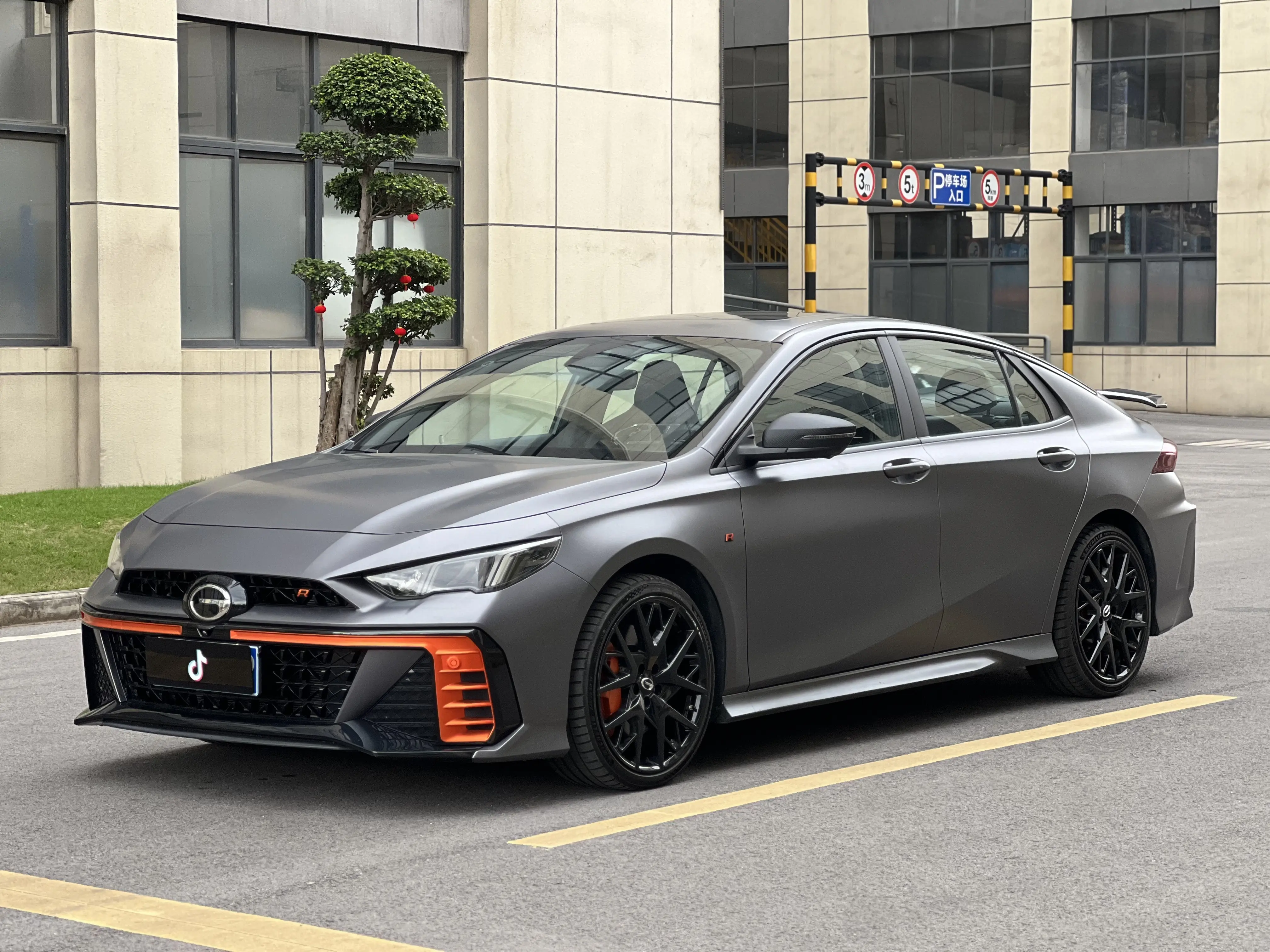 GAC Shadow Leopard  из Китая