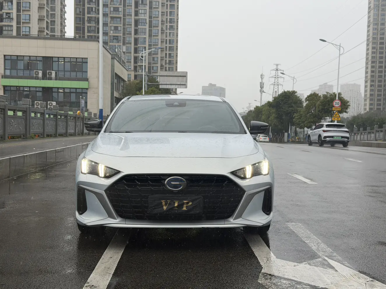 GAC Shadow Leopard  из Китая