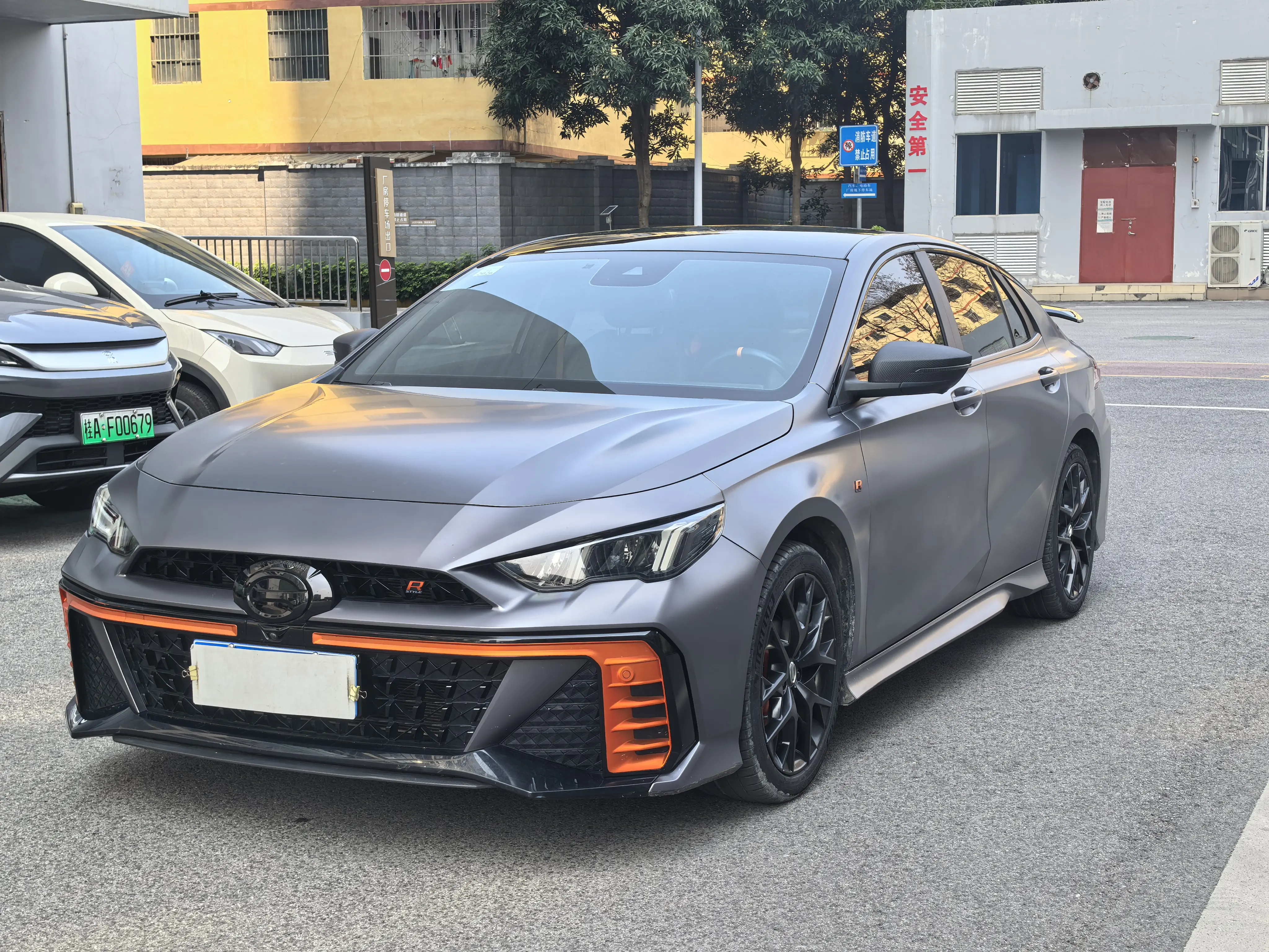 GAC Shadow Leopard  из Китая